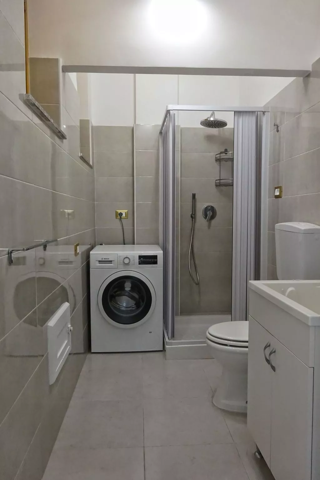 Das Haus von Loredana wartet auf dich!-Binnen