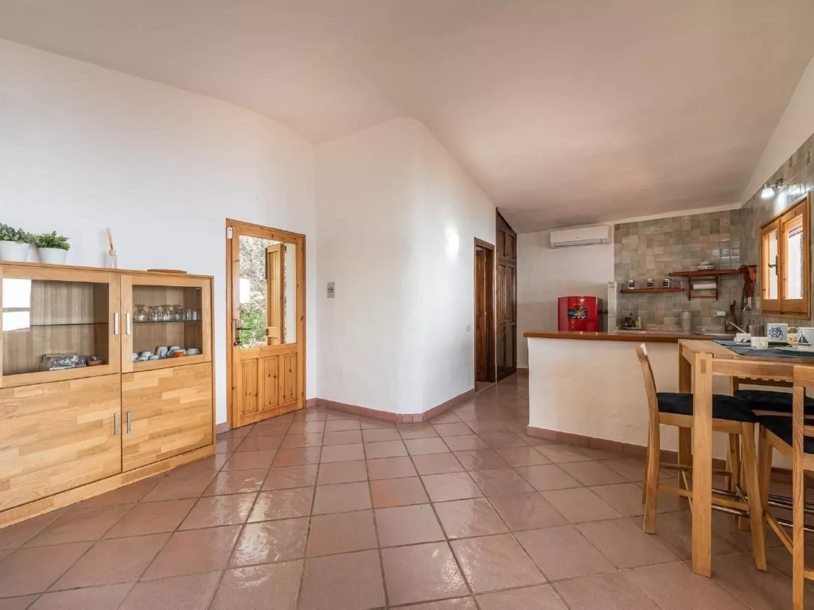 Wohnung in Torre Delle Stelle mit Terrasse und Grill, nah am Strand-Image-tags.info