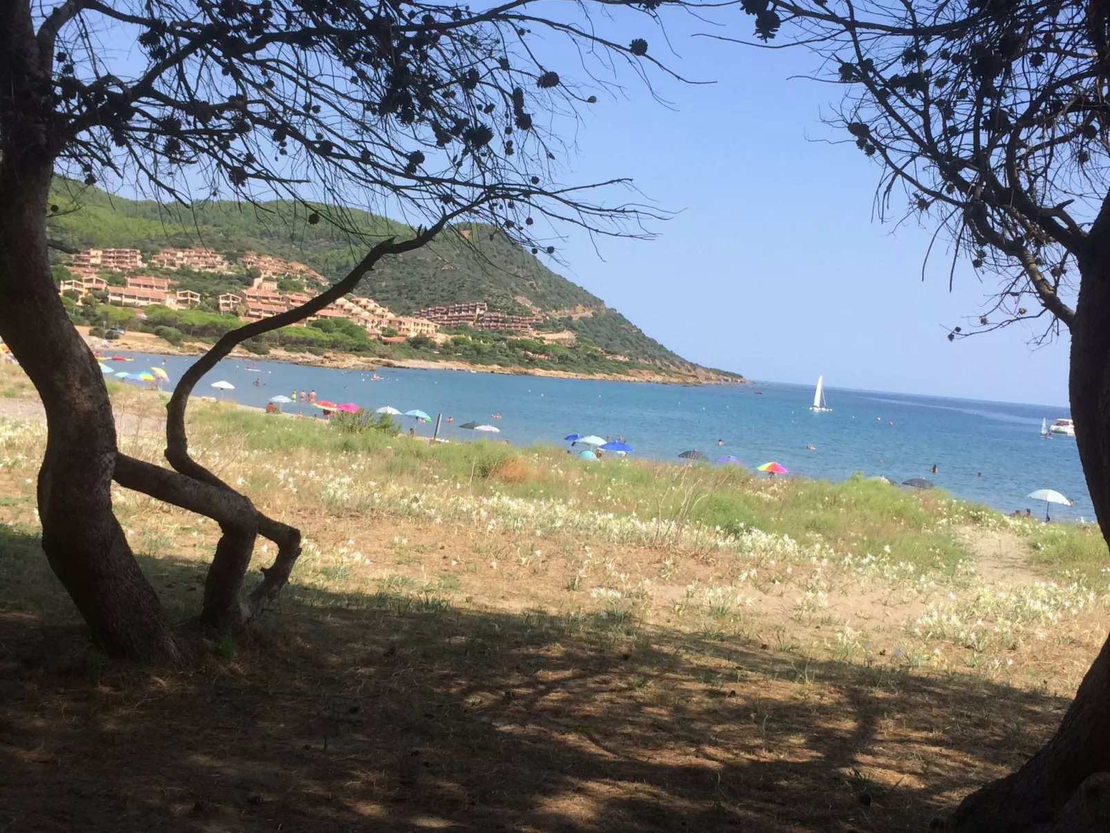 Gemütliches Ferienhaus mit Kamin in Porto Tramatzu-Binnen