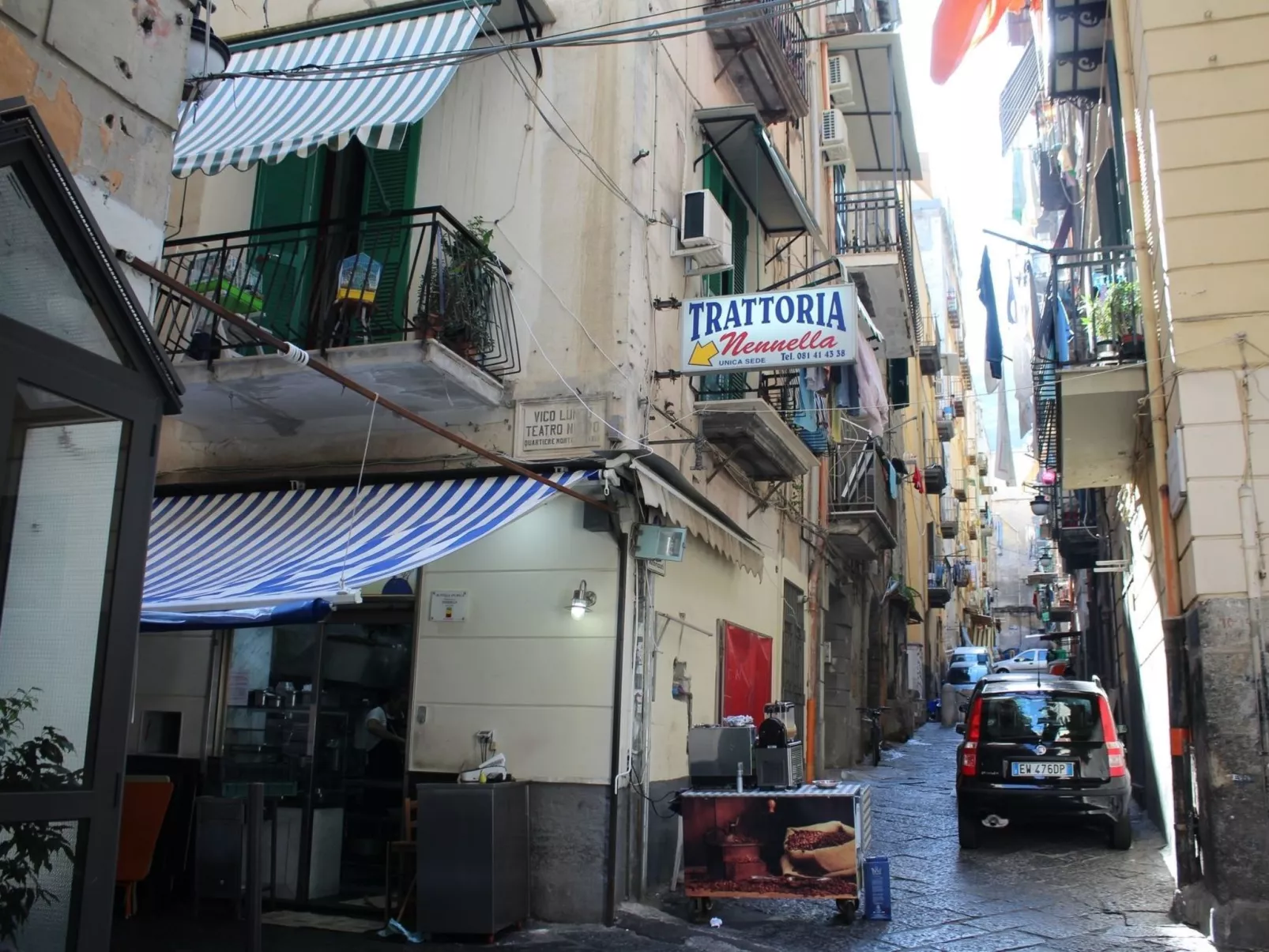 Casa del Girasole im Herzen von Neapel-Image-tags.info