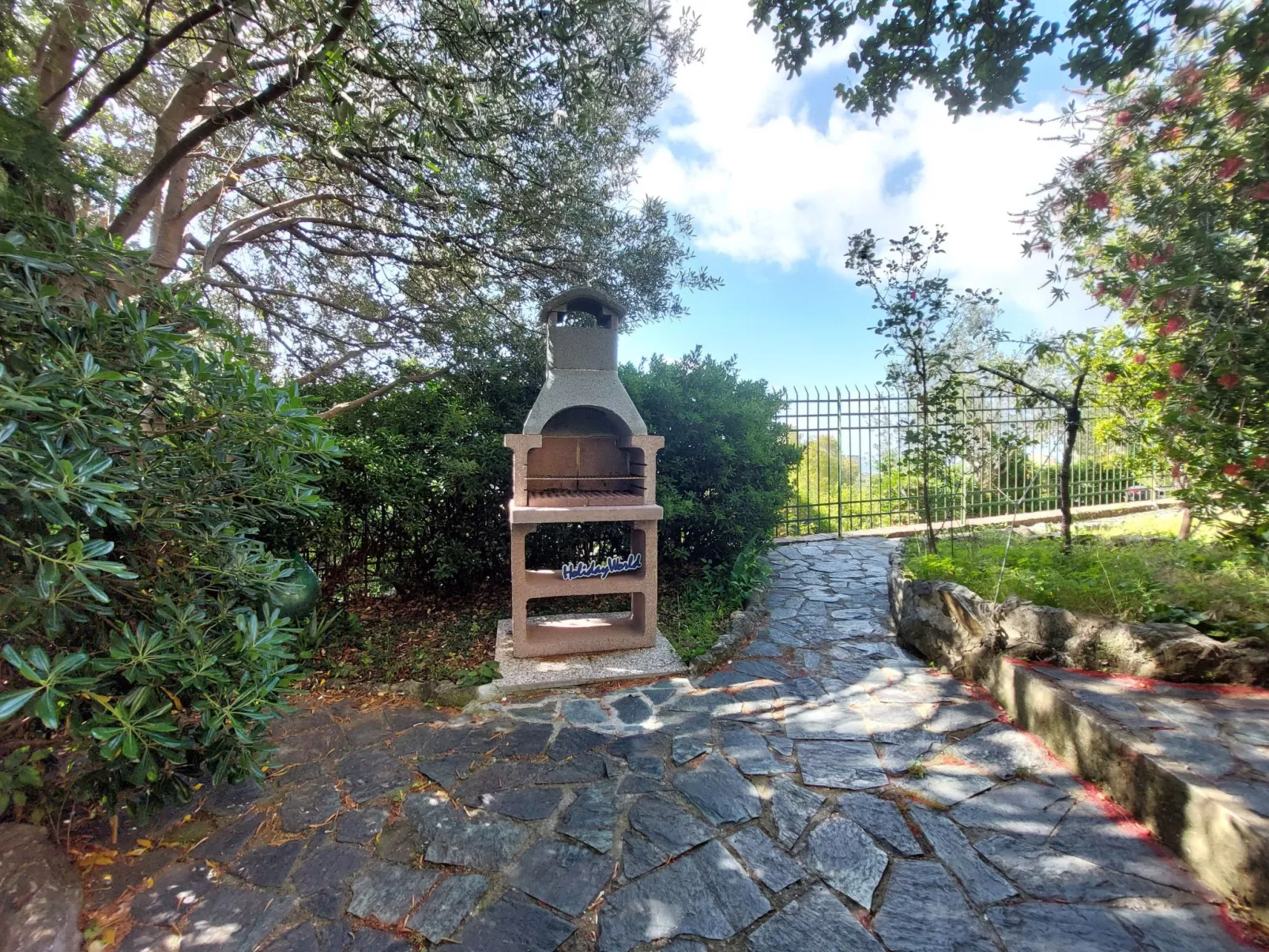 Für 4 Personen ca. 45 m&sup2; in Genua, Norditalien (Ligurien)-Image-tags.info