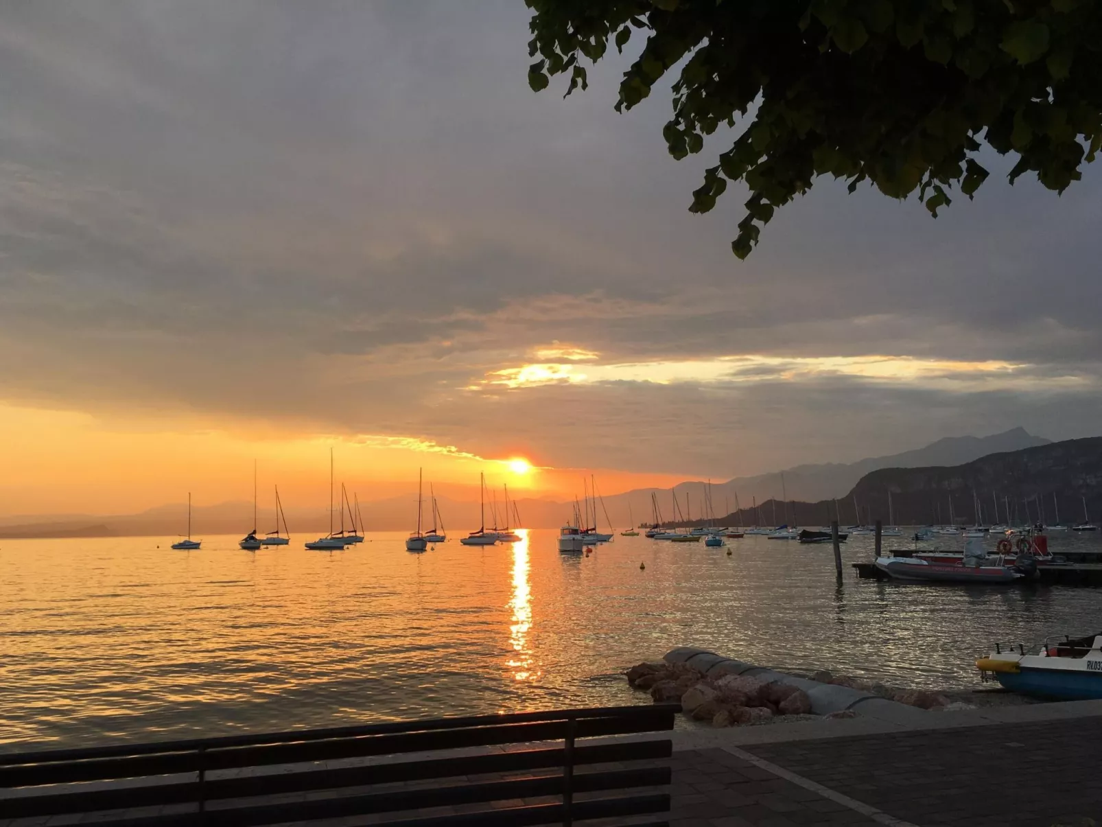 Villetta Montavolo in traumhafter Panoramalage-Binnen