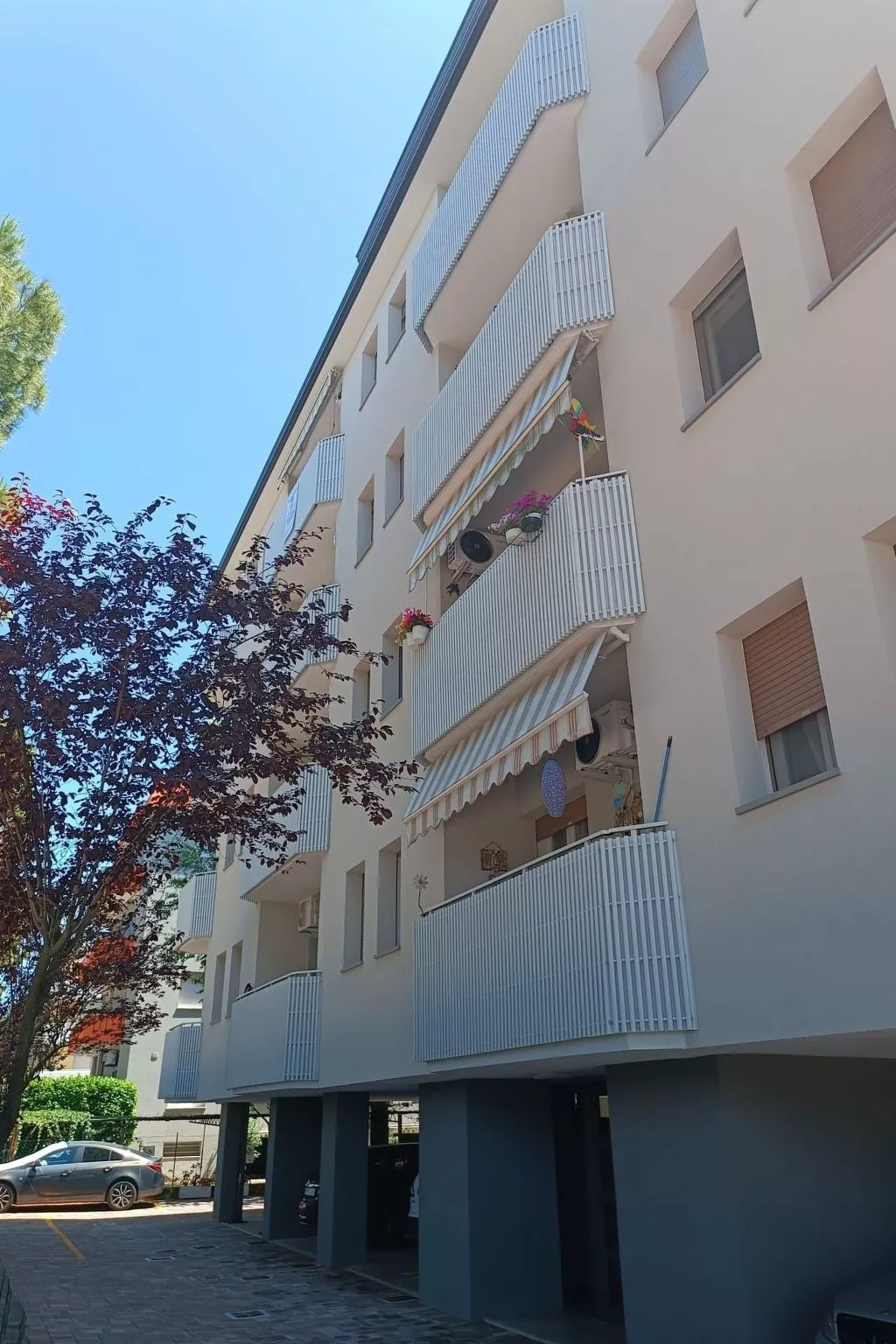 'Lero' mit Terrasse-Binnen