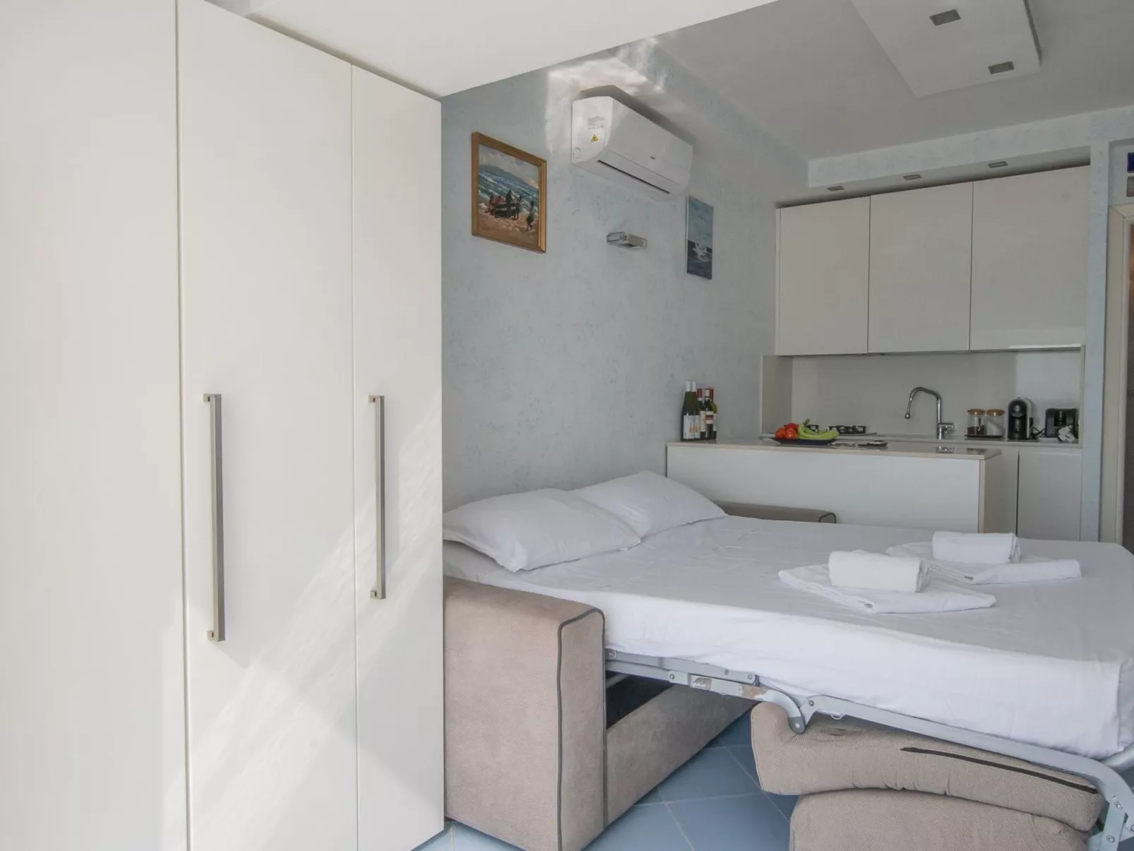 Alba Jachthafen-Binnen