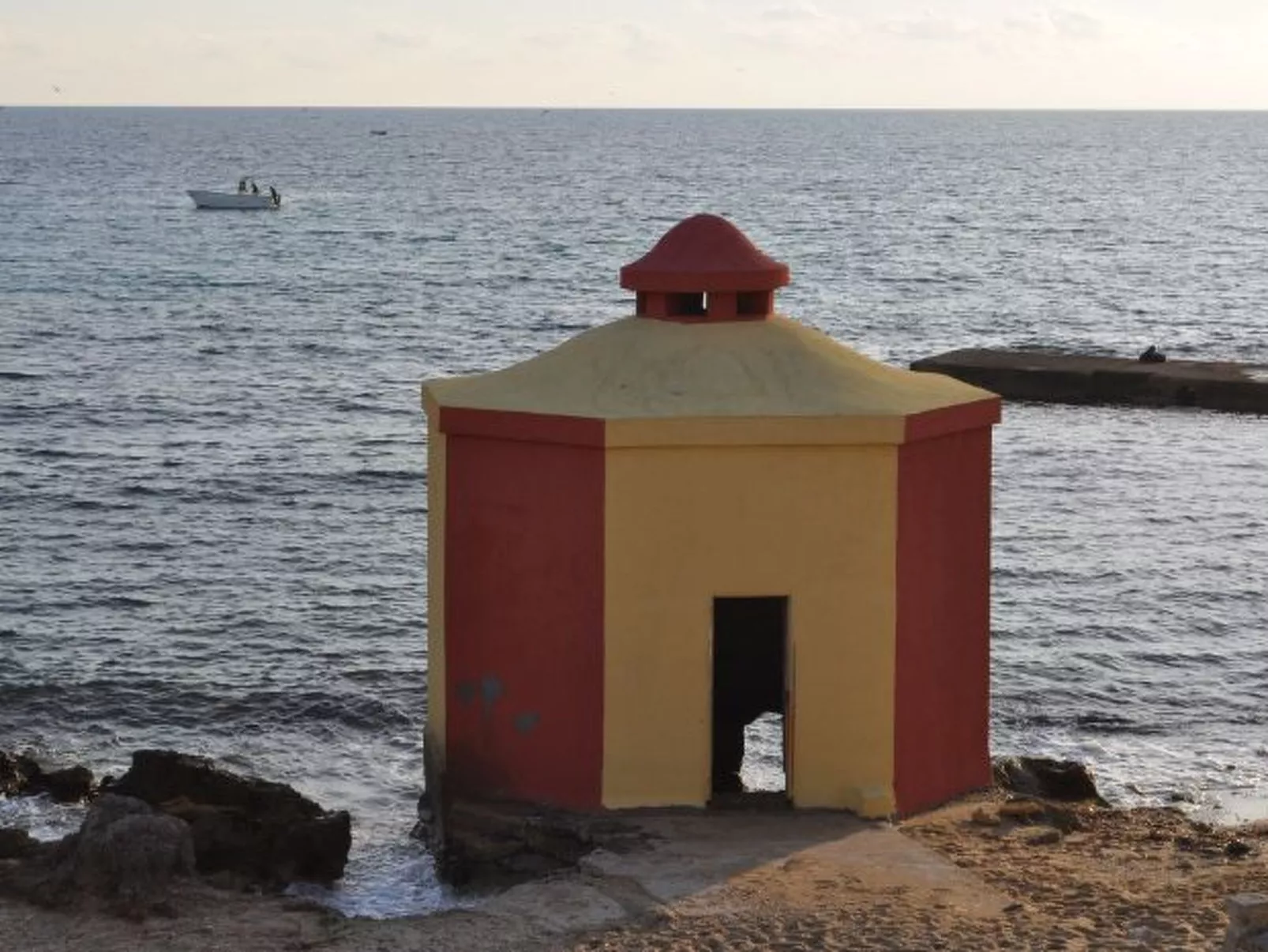 Ferienhaus "Felloniche" in der Nähe des Meeres-Binnen