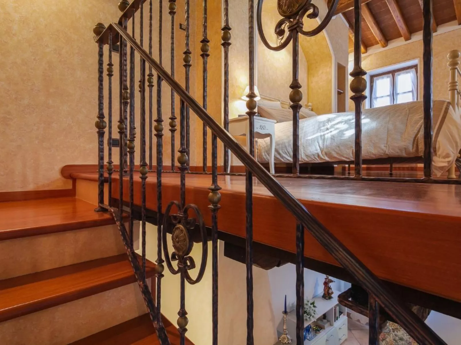 Wunderschöne Wohnung in Cortona mit Großer Terrasse-Binnen