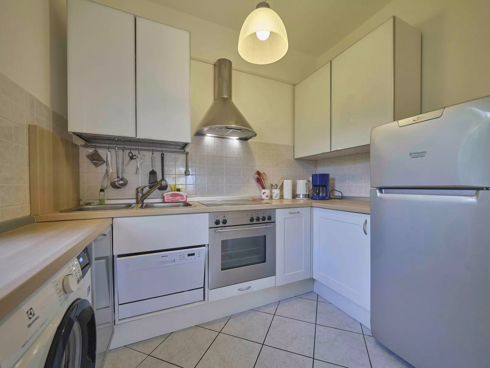 Mit Seeblick und privatem Garten-Binnen