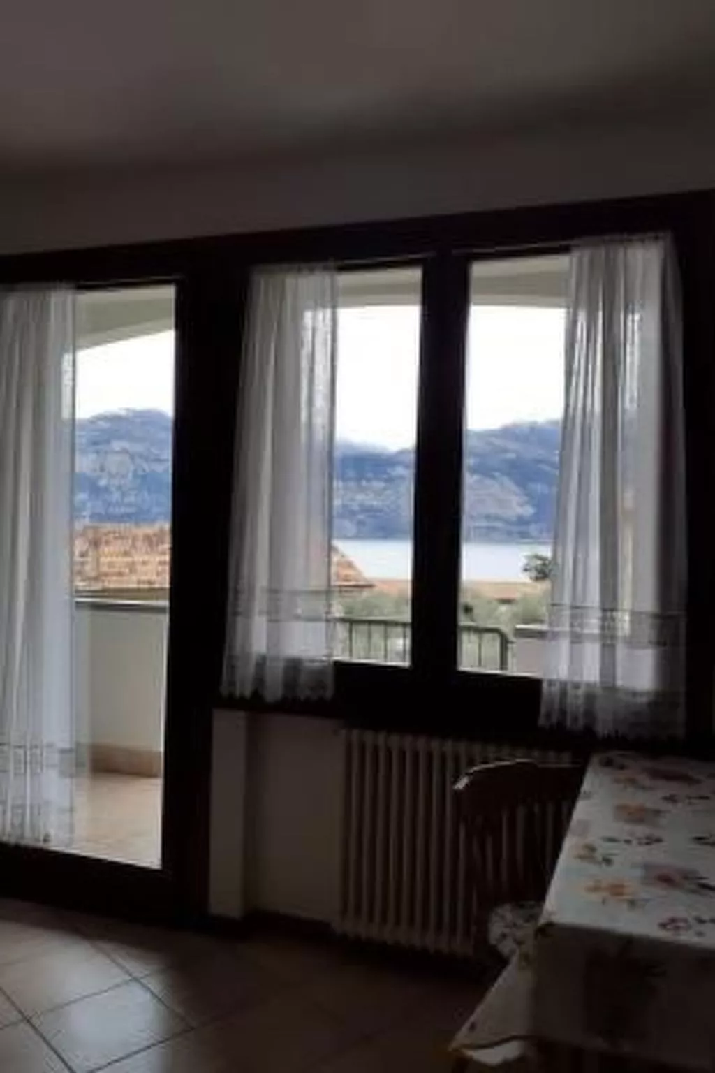 Balkon mit Seeblick, WiFi,, Nähe zum Zentrum-Binnen