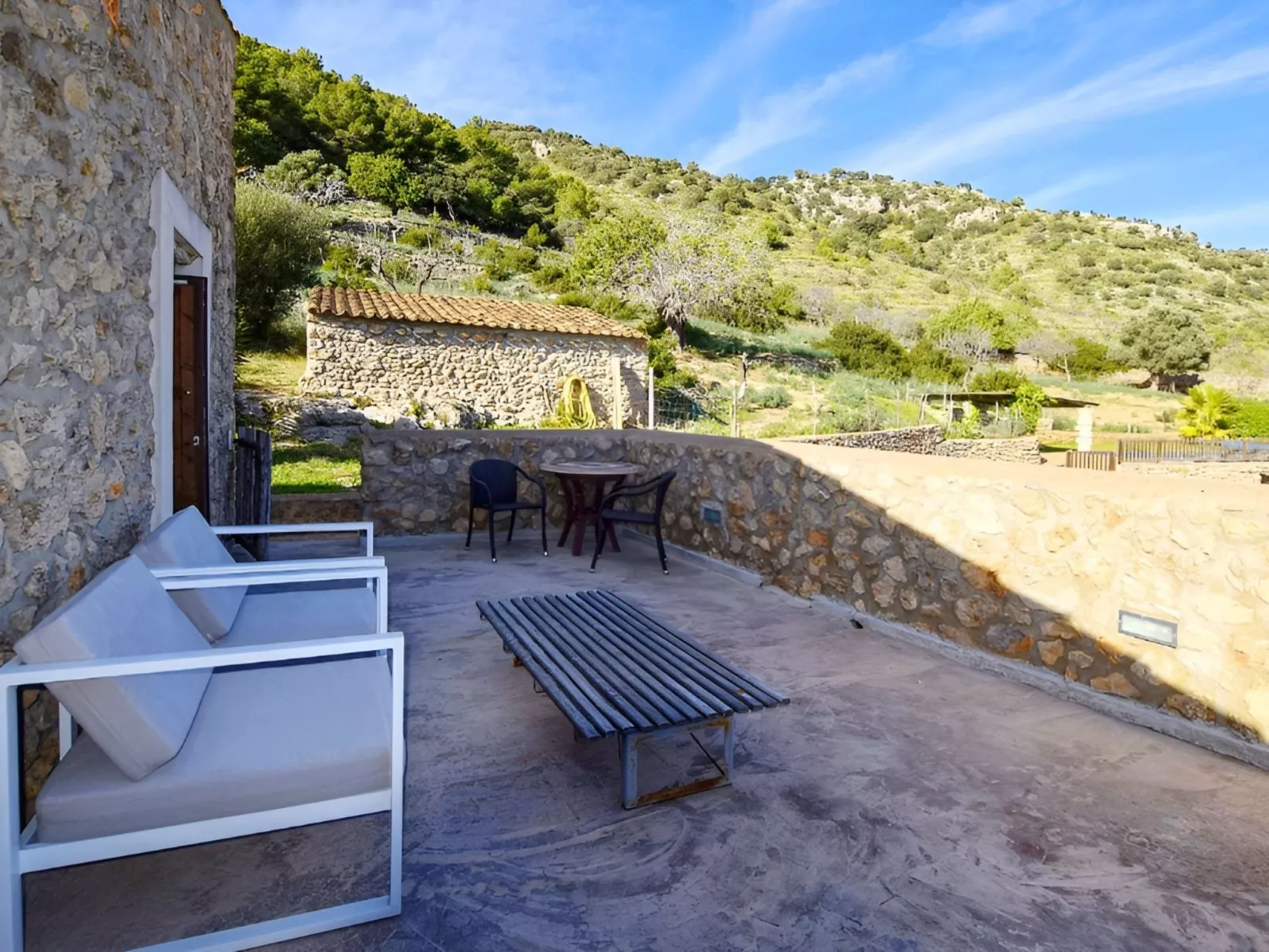 Beeindruckende Finca mit Pool und Klimatisierung-Image-tags.info