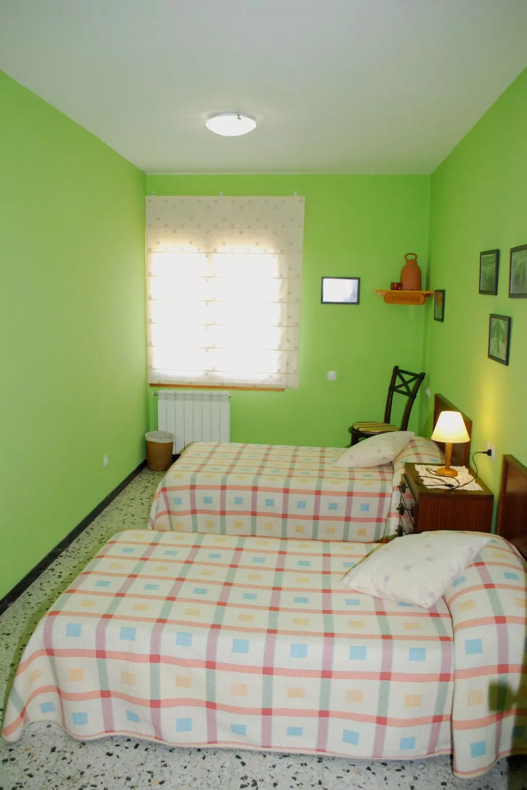 "Cal Serveró." mit Terrasse-Image-tags.info