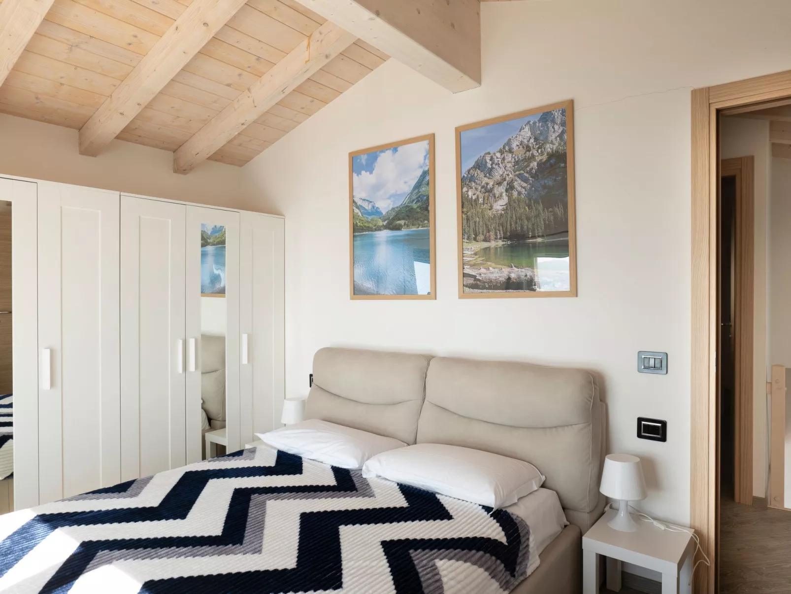 Cherubino 2", Dreizimmerwohnung mit Pool und Terrasse-Binnen