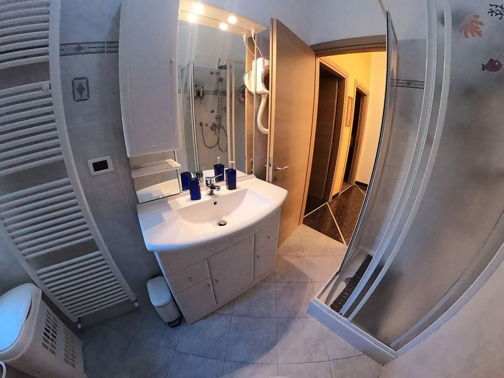 Hübsche Wohnung in Albissola Marina-Binnen