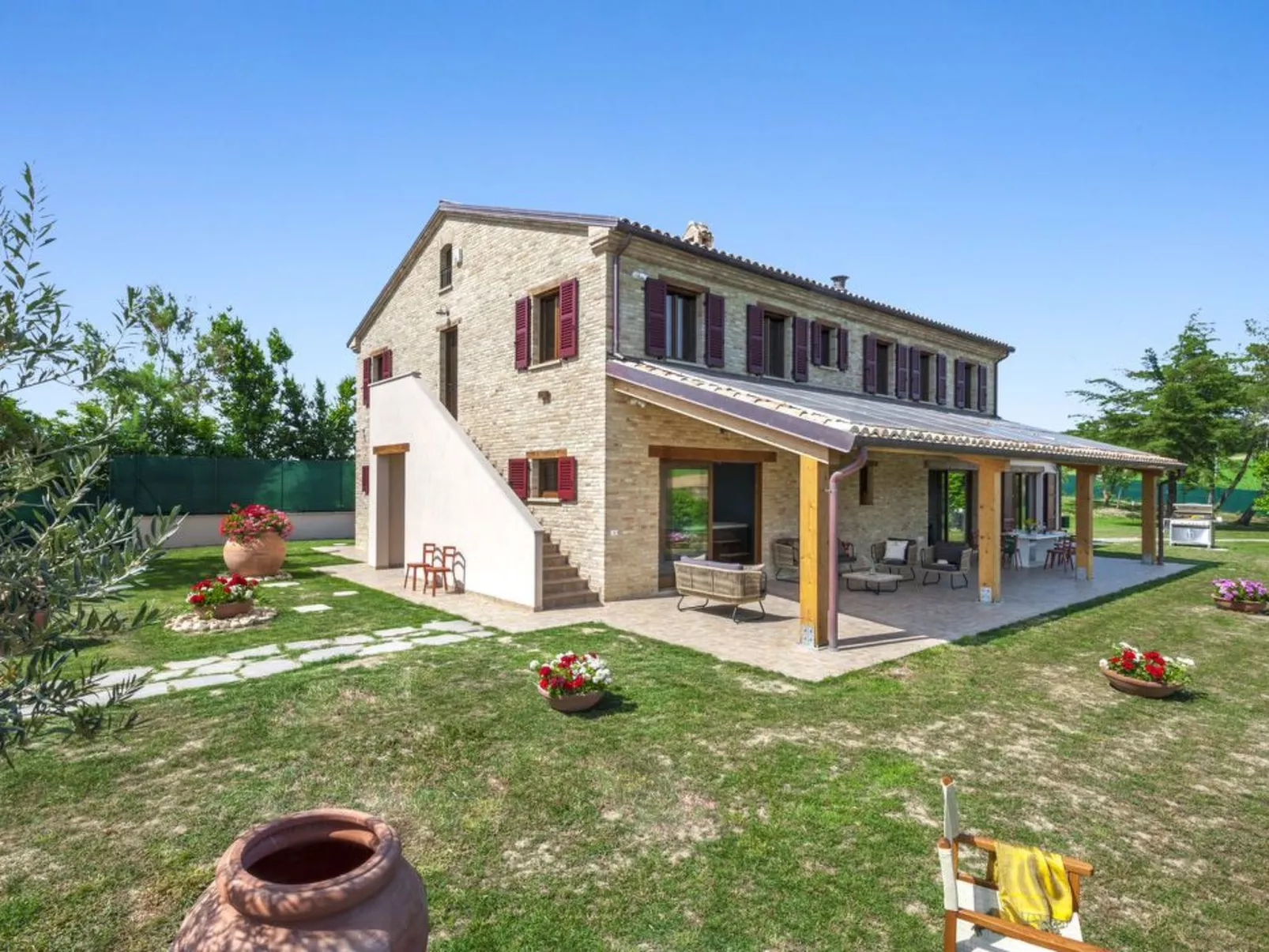 Villa i Gelsi Marche Urlaub, privater Pool-Buiten