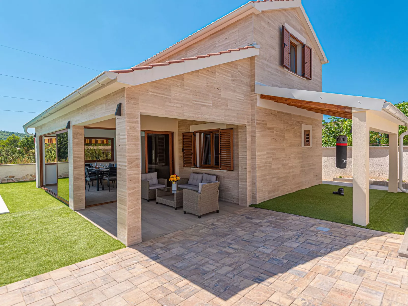 Unknown Accommodation-Binnen