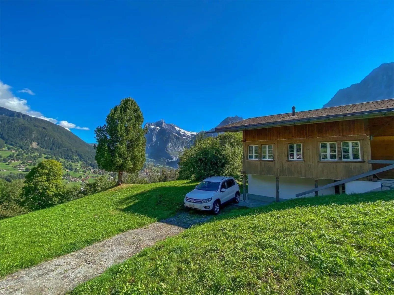 Chalet Simeli-Buiten