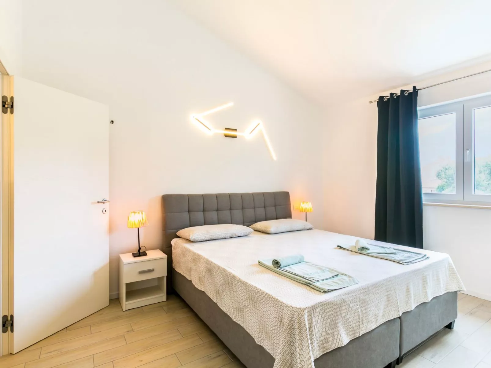 "Suzy" mit privatem Pool-Binnen