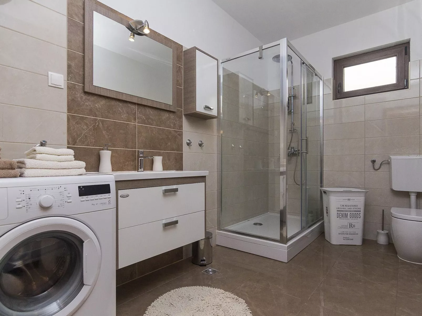 Tome-Image-tags.info