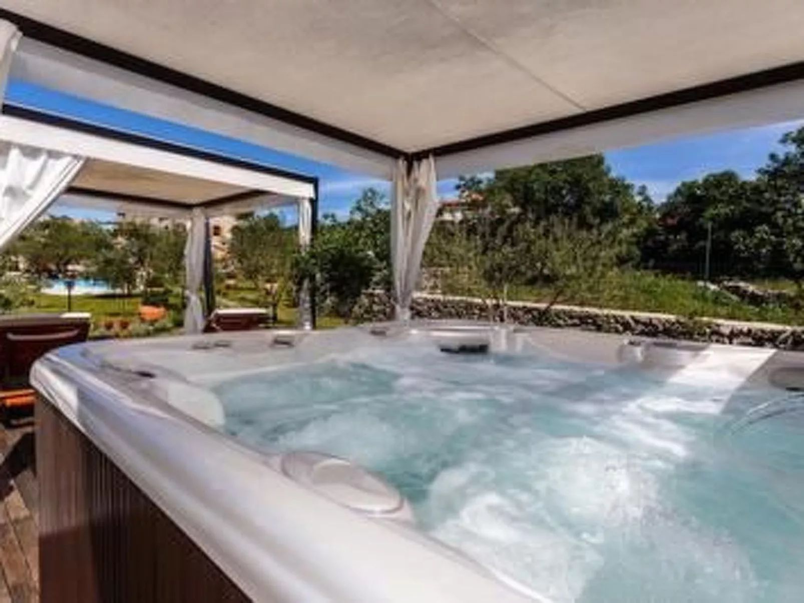 "VillaTonka auf der Insel Krk, Malinska"-Buiten