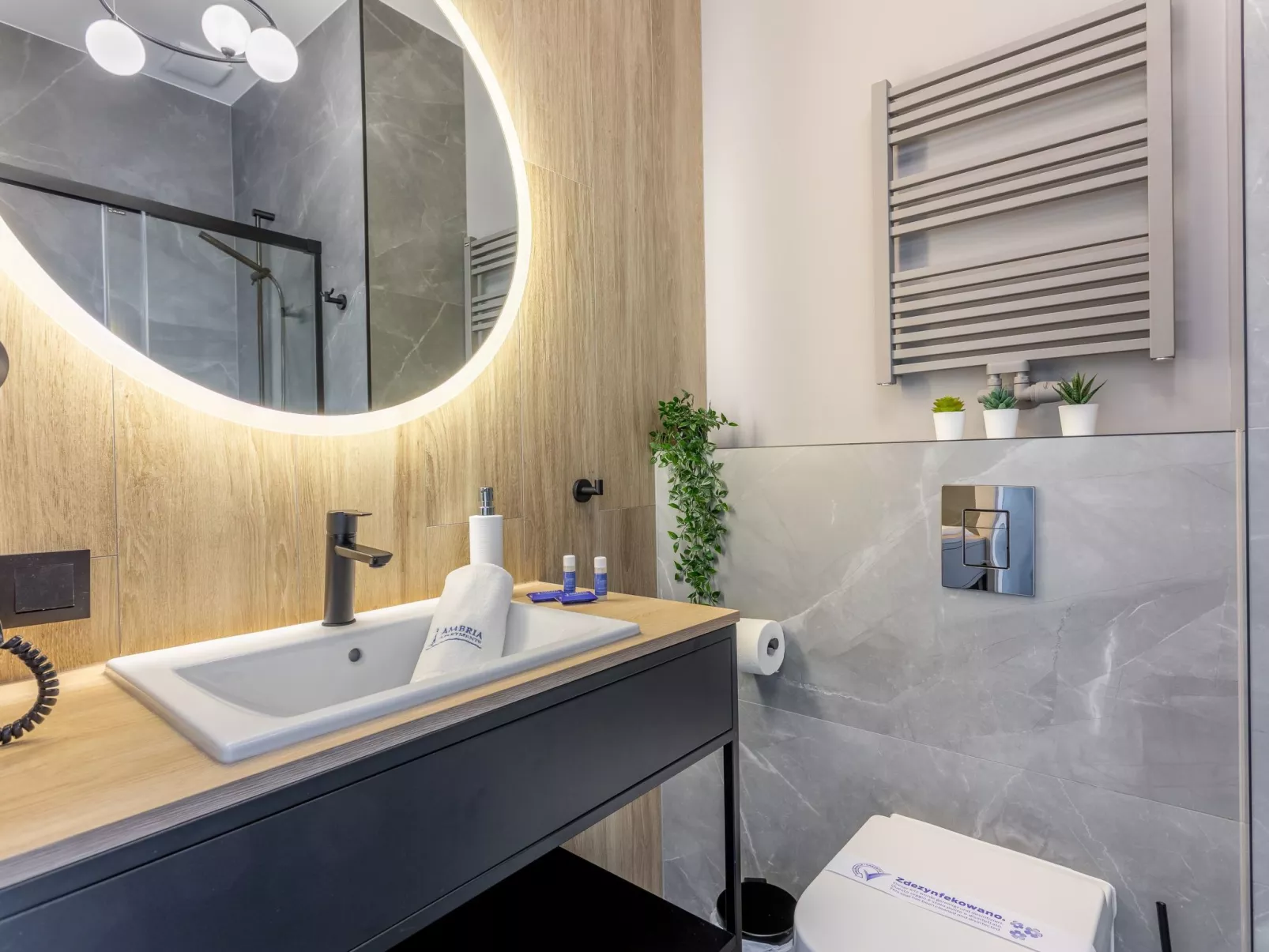 Helle Ferienwohnung mit Terrasse auf Usedom-Image-tags.info