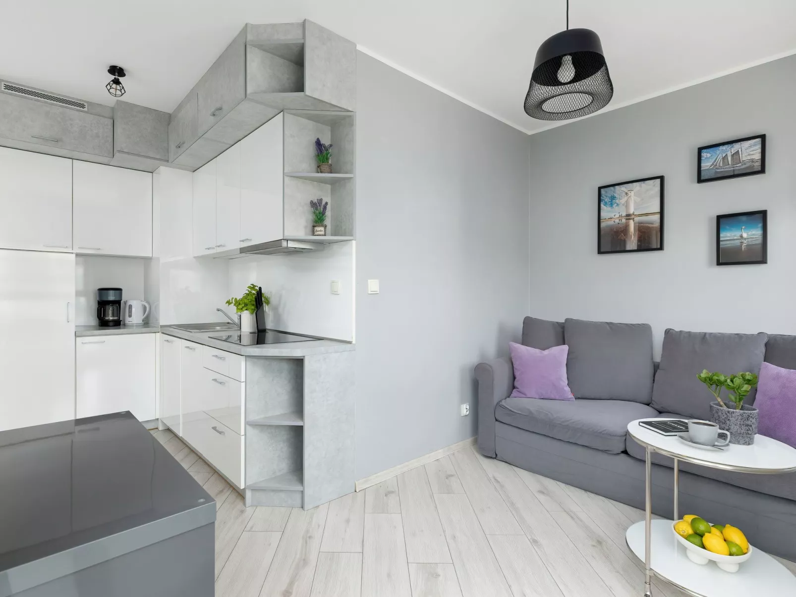 Apartment Ambria III-Image-tags.info