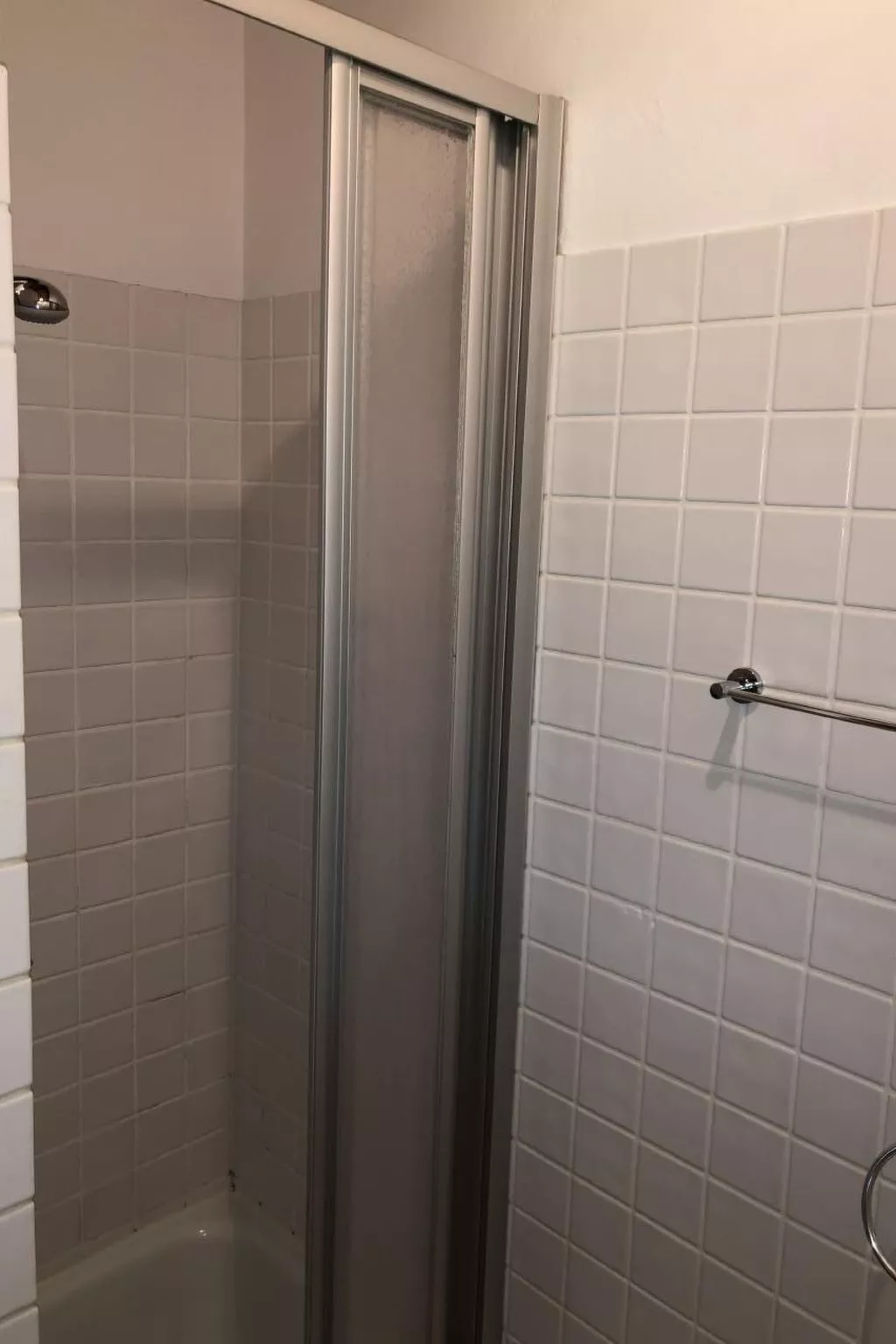 L3 Eingezäuntes Ferienhaus in Eckwarderhörne-Binnen