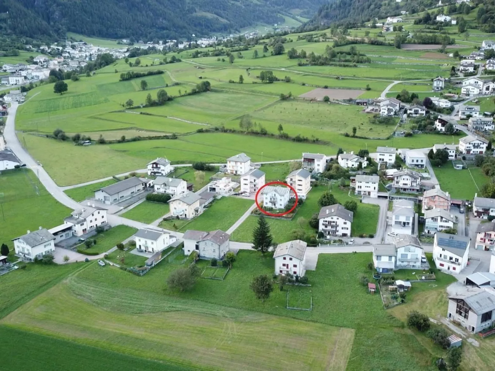 Wohnung mit Bergblick-Binnen