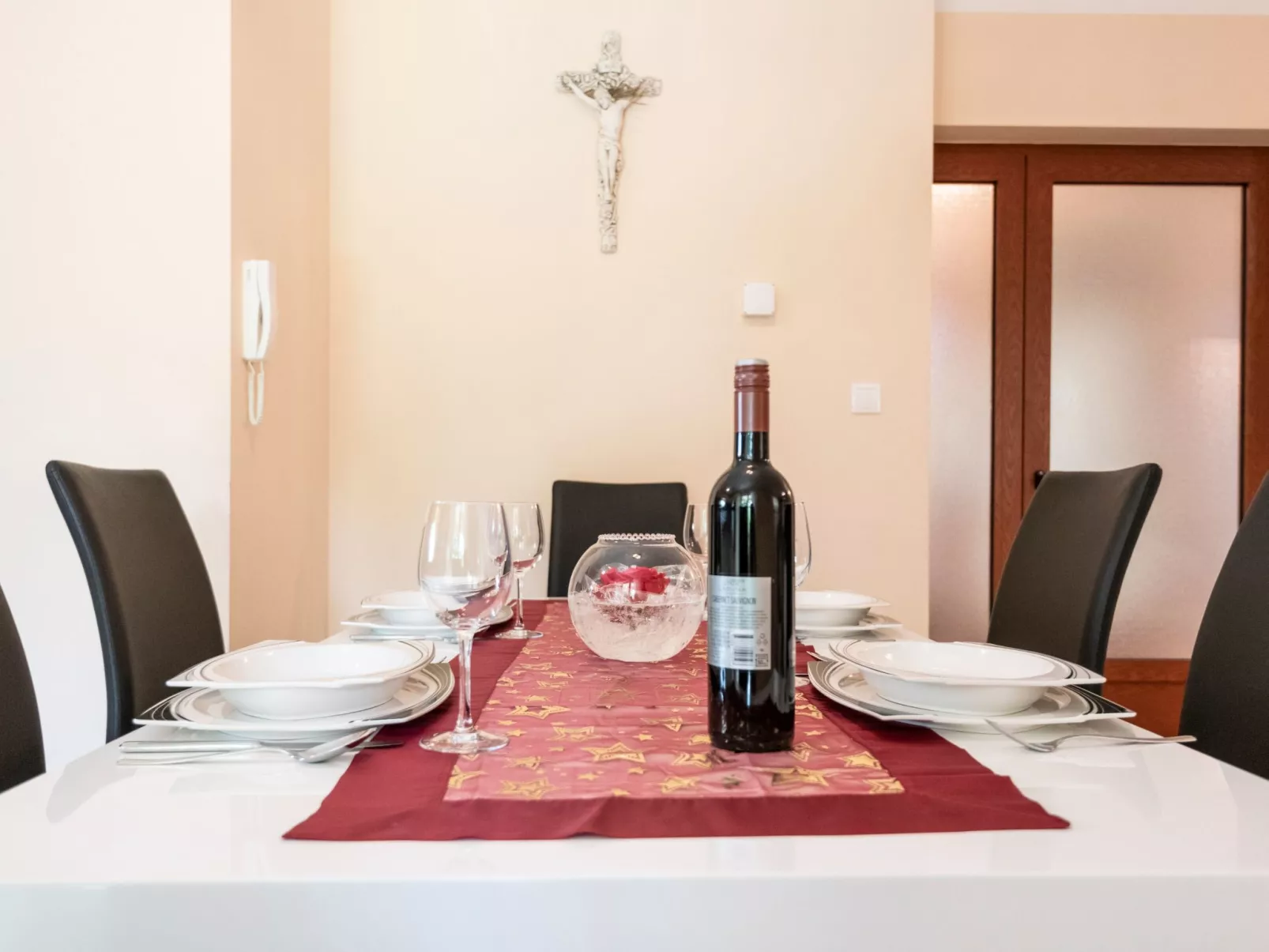 Villa "Mile" mit beheiztem Pool, Grill und Terrasse-Image-tags.info