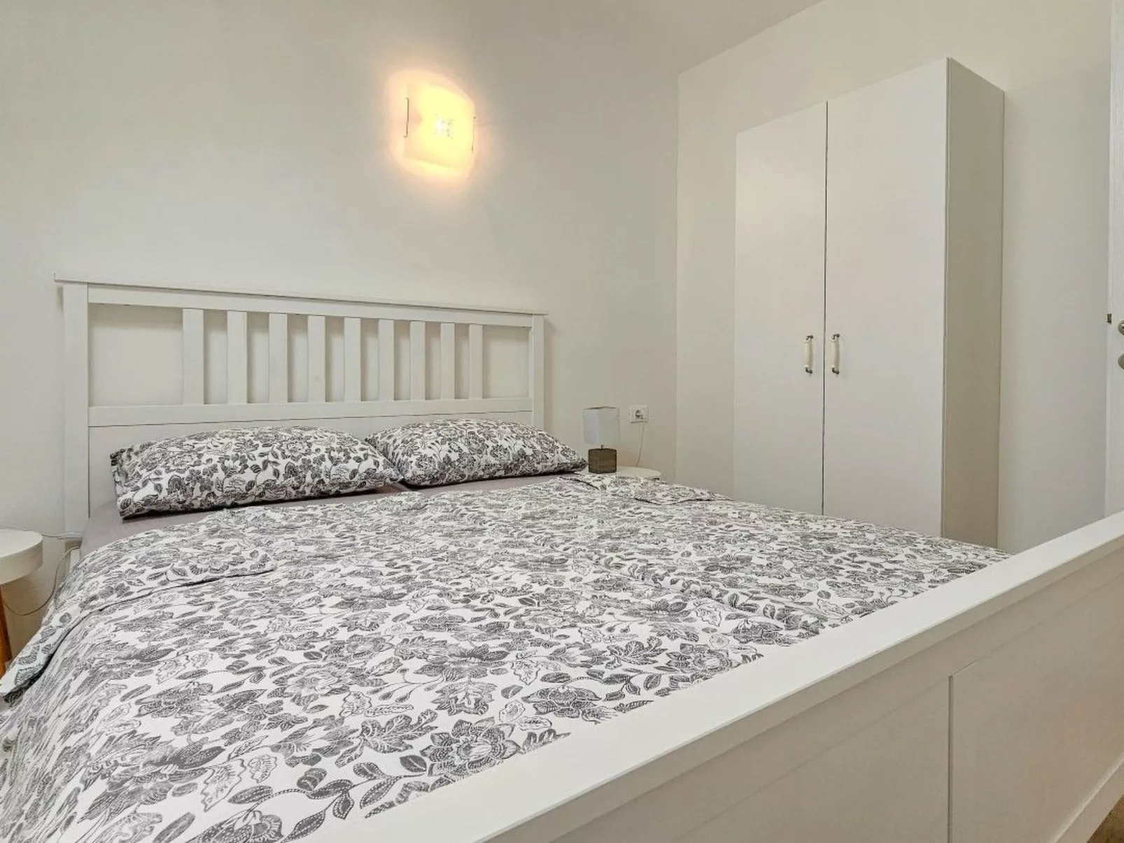 Wohnung mit Balkon für 4 Personen-Image-tags.info