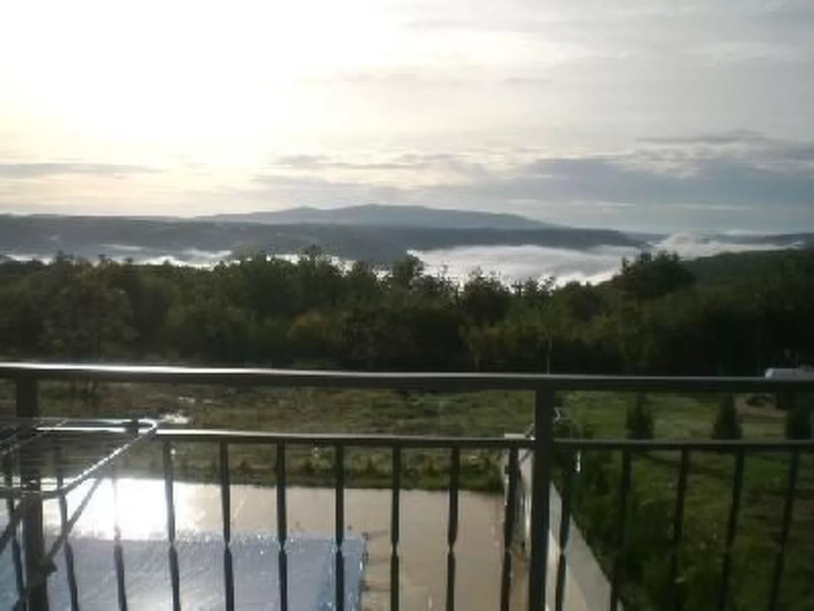 "Tutuila" mit Blick auf das Wasser-Buiten