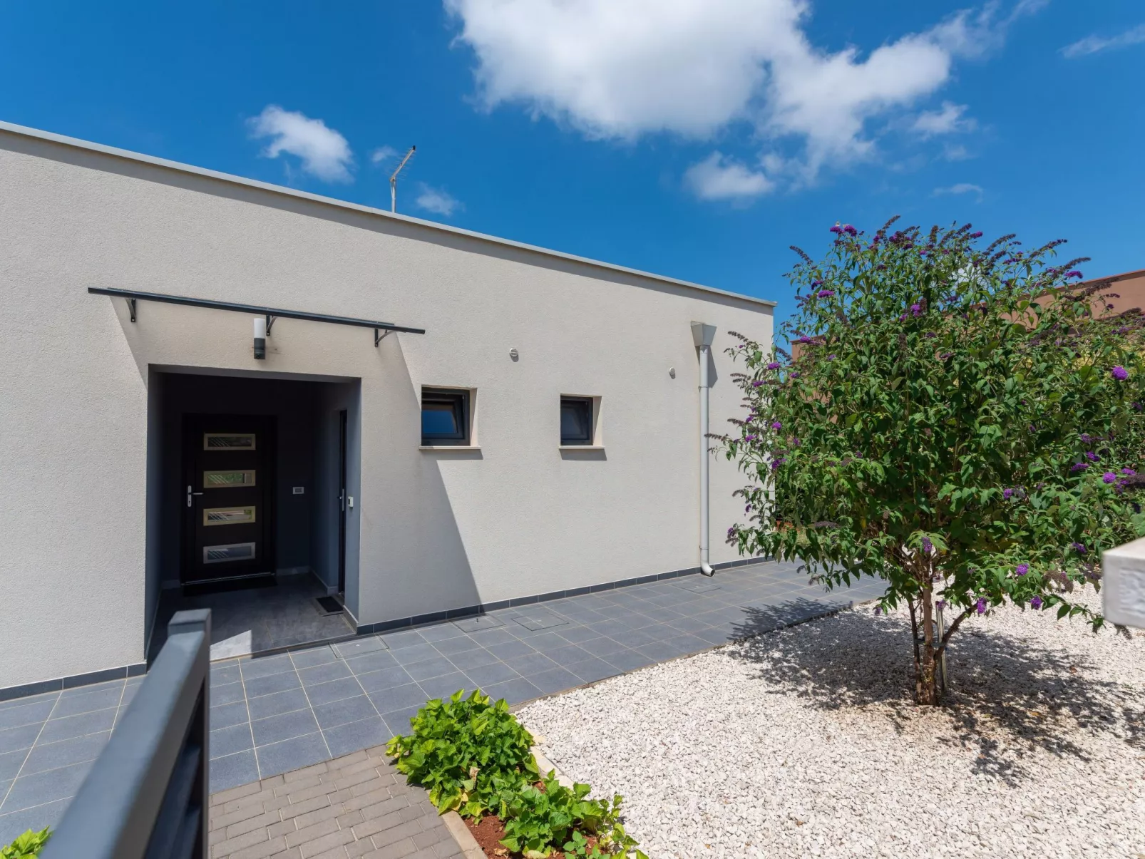 Wunderschönes Ferienhaus in Bužinija mit Pool-Binnen