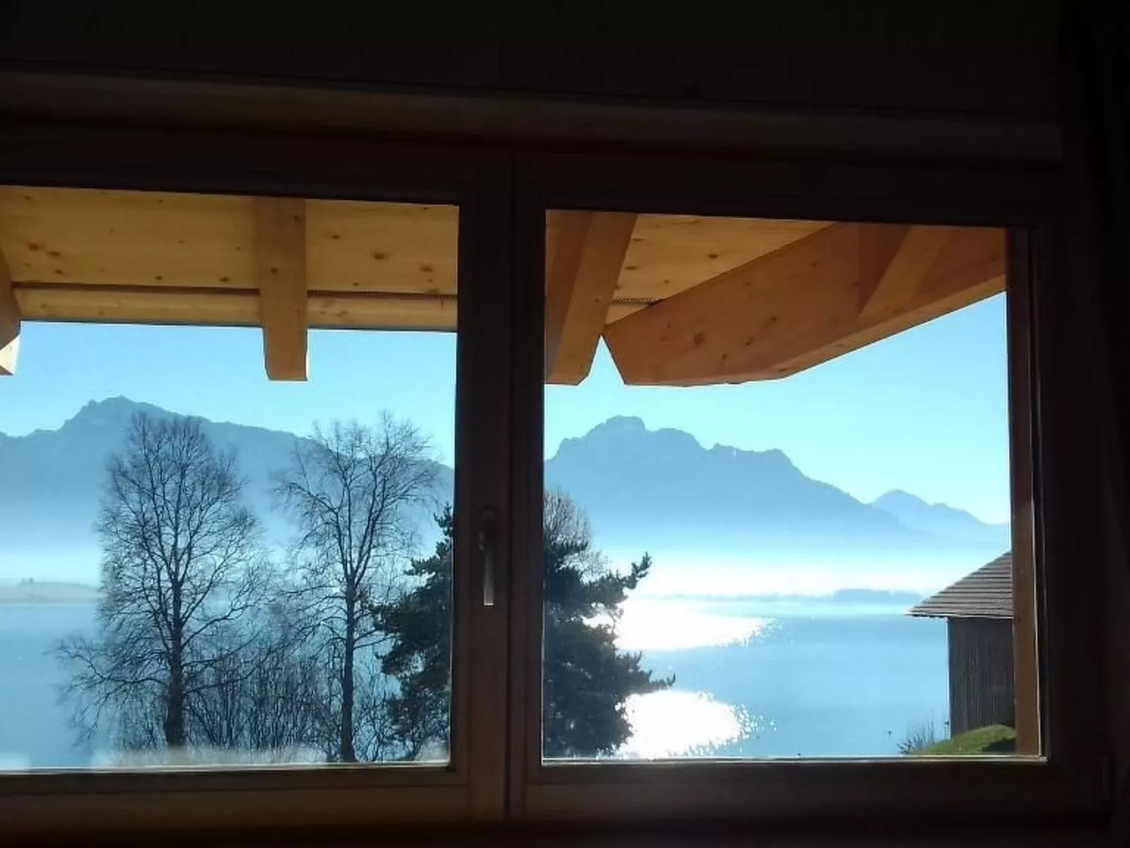 Landgut mit Blick auf das Wasser-Buiten