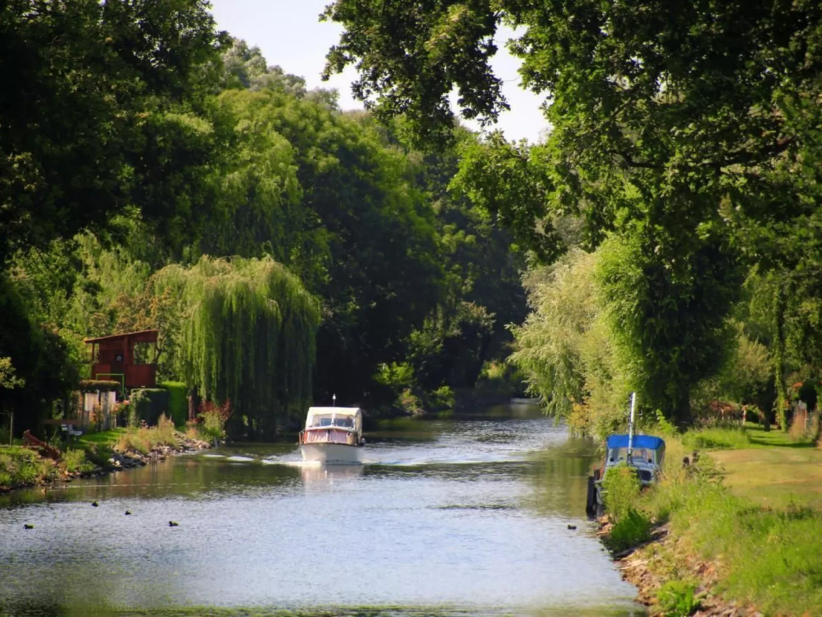 In Storkow mit Schönem Garten-Binnen