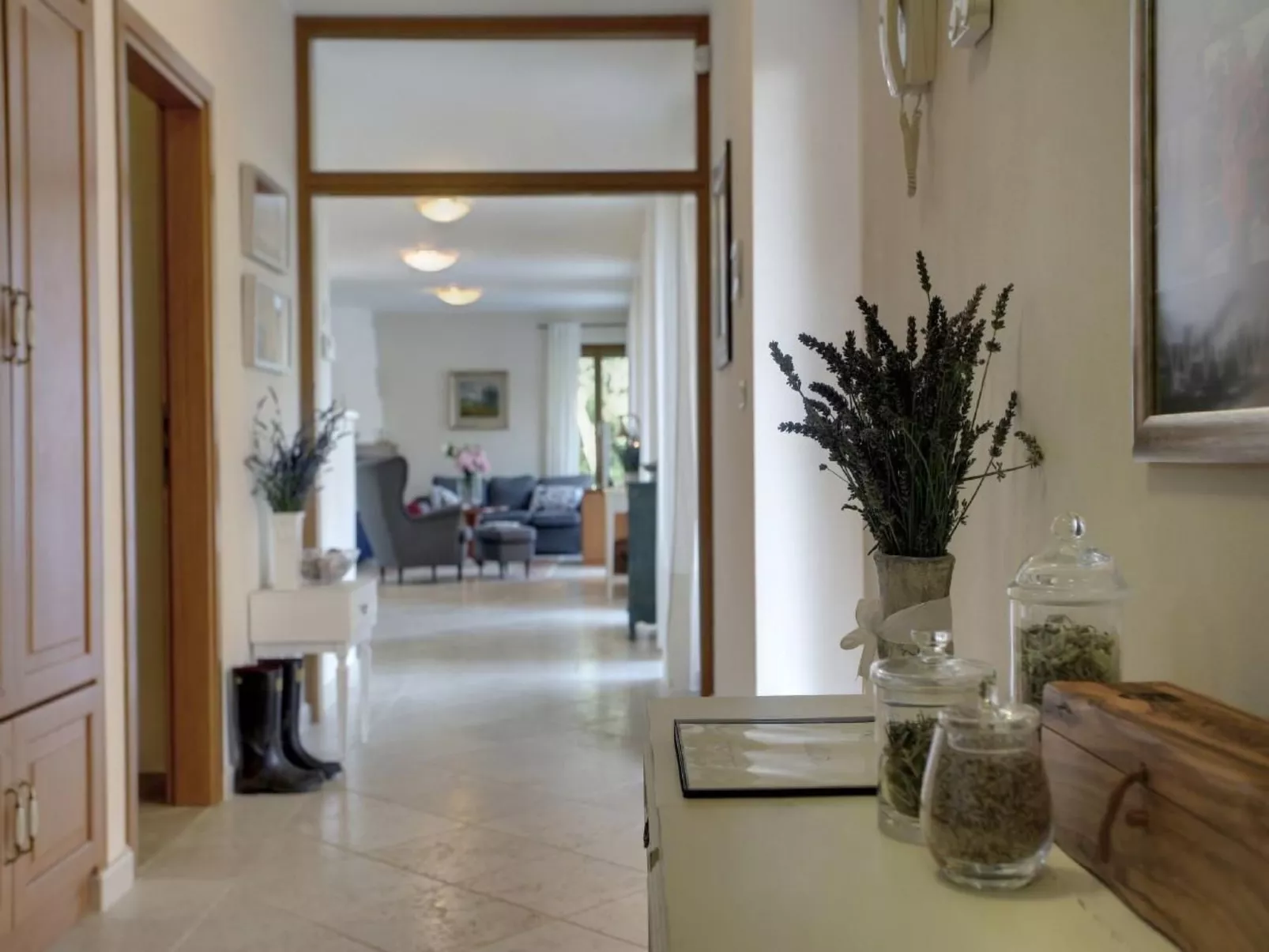 In Karigador mit Terrasse, Whirlpool und Garten-Binnen