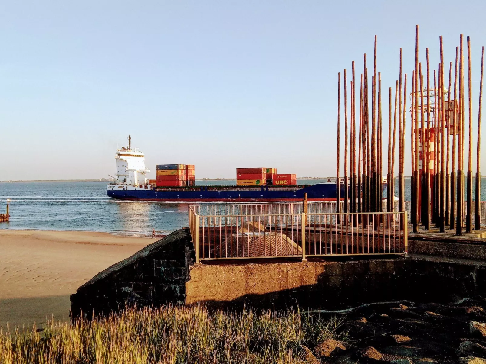 Appartement "Frühstück bei Carins"-Buiten