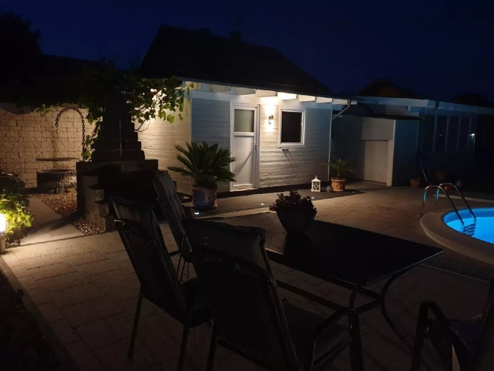 Sandra´s Ferienwohnung mit Pool-Binnen