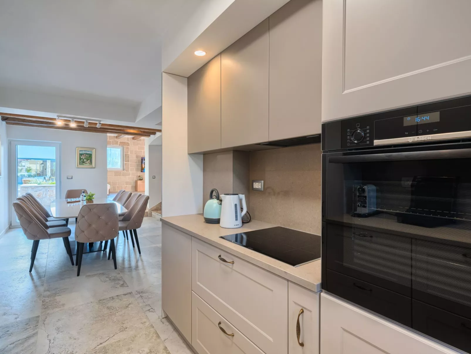 Ferienvilla "Lovorika"-Binnen