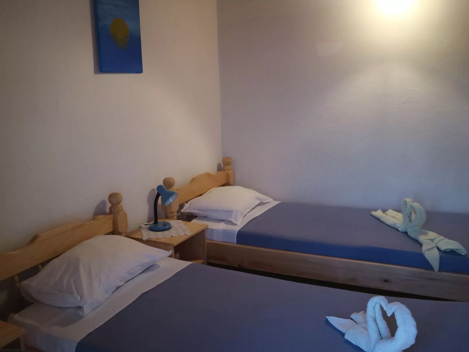 "Antun" am Strand-Binnen