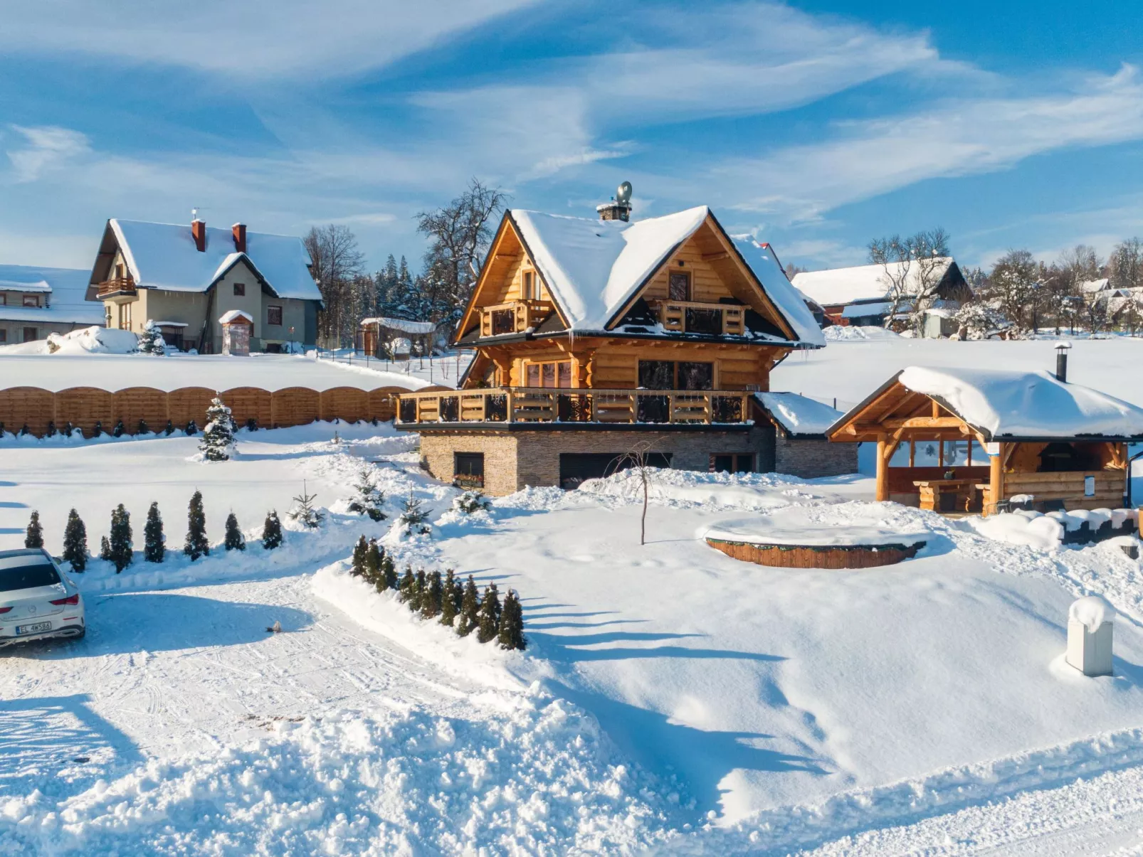 Mit Entspannung im Jacuzzi-Buiten