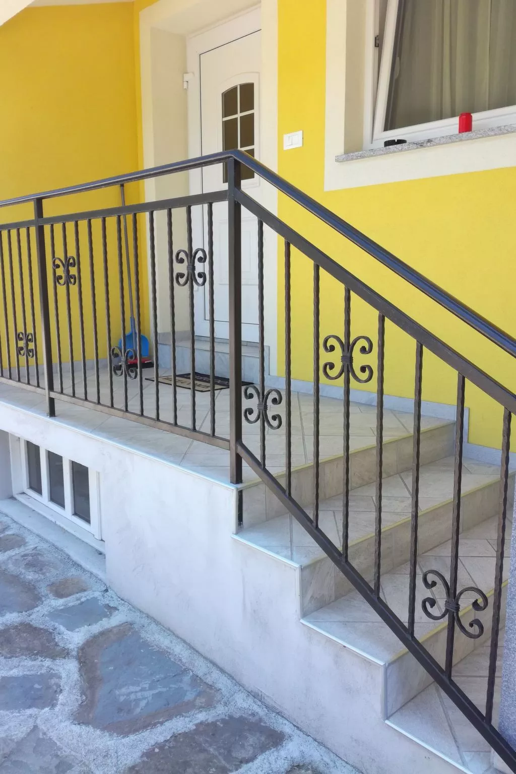 Appartement mit Balkon-Binnen