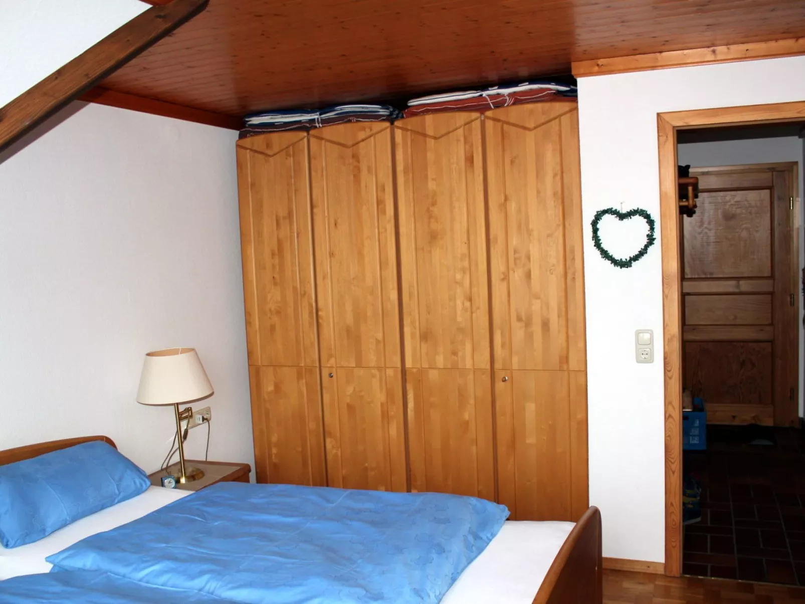 Moderne Ferienwohnung mit Balkon-Binnen