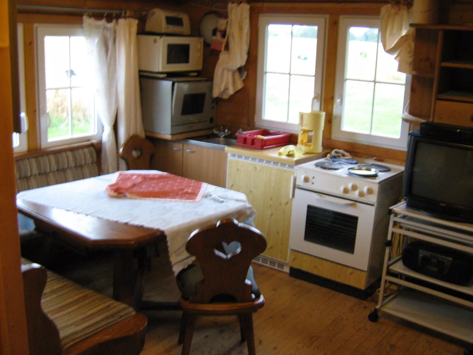 Blockhaus für fünf Personen-Image-tags.info