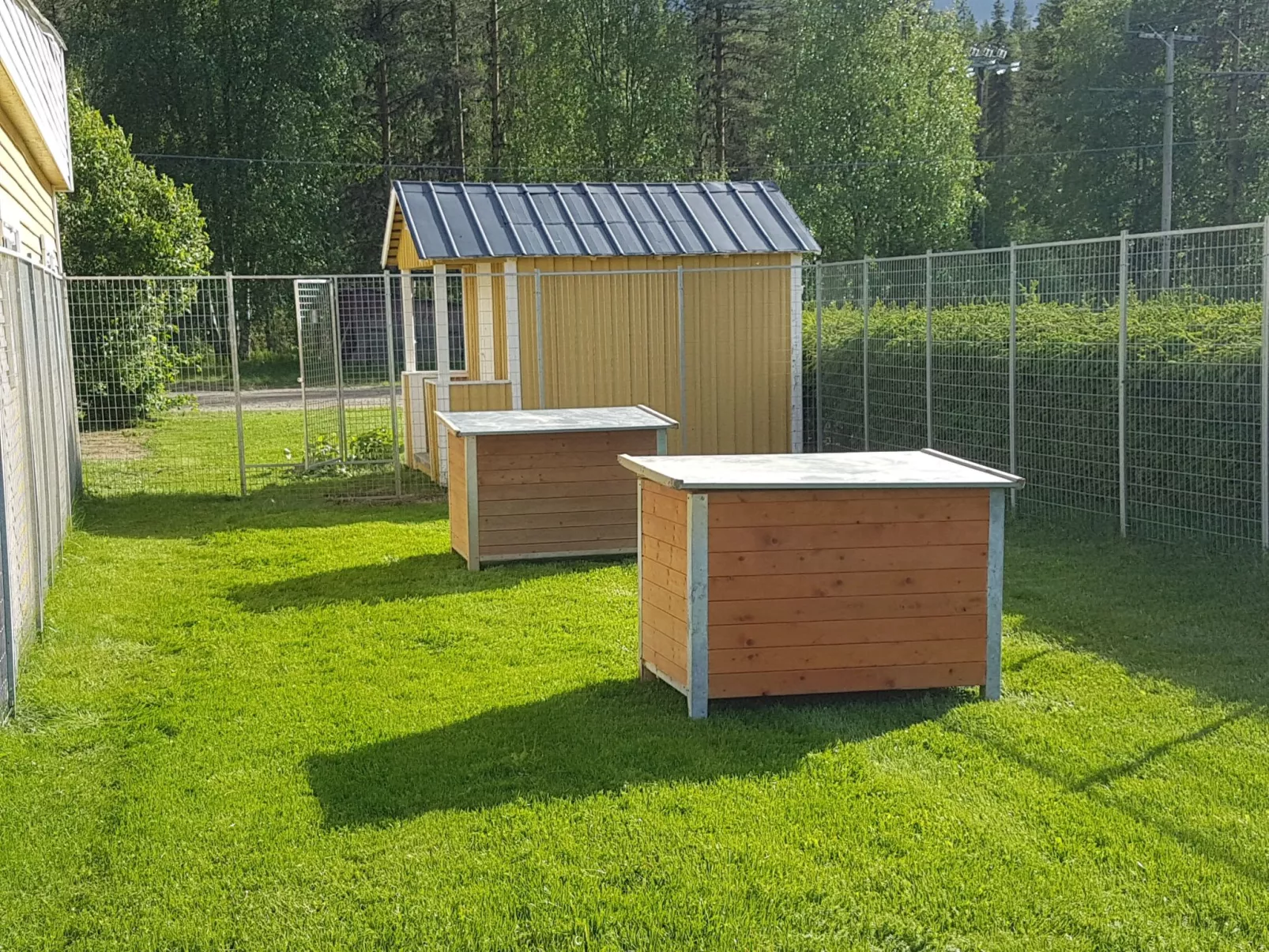 Gemütliches Ferienhaus in der Wildnis Lapplands-Buiten