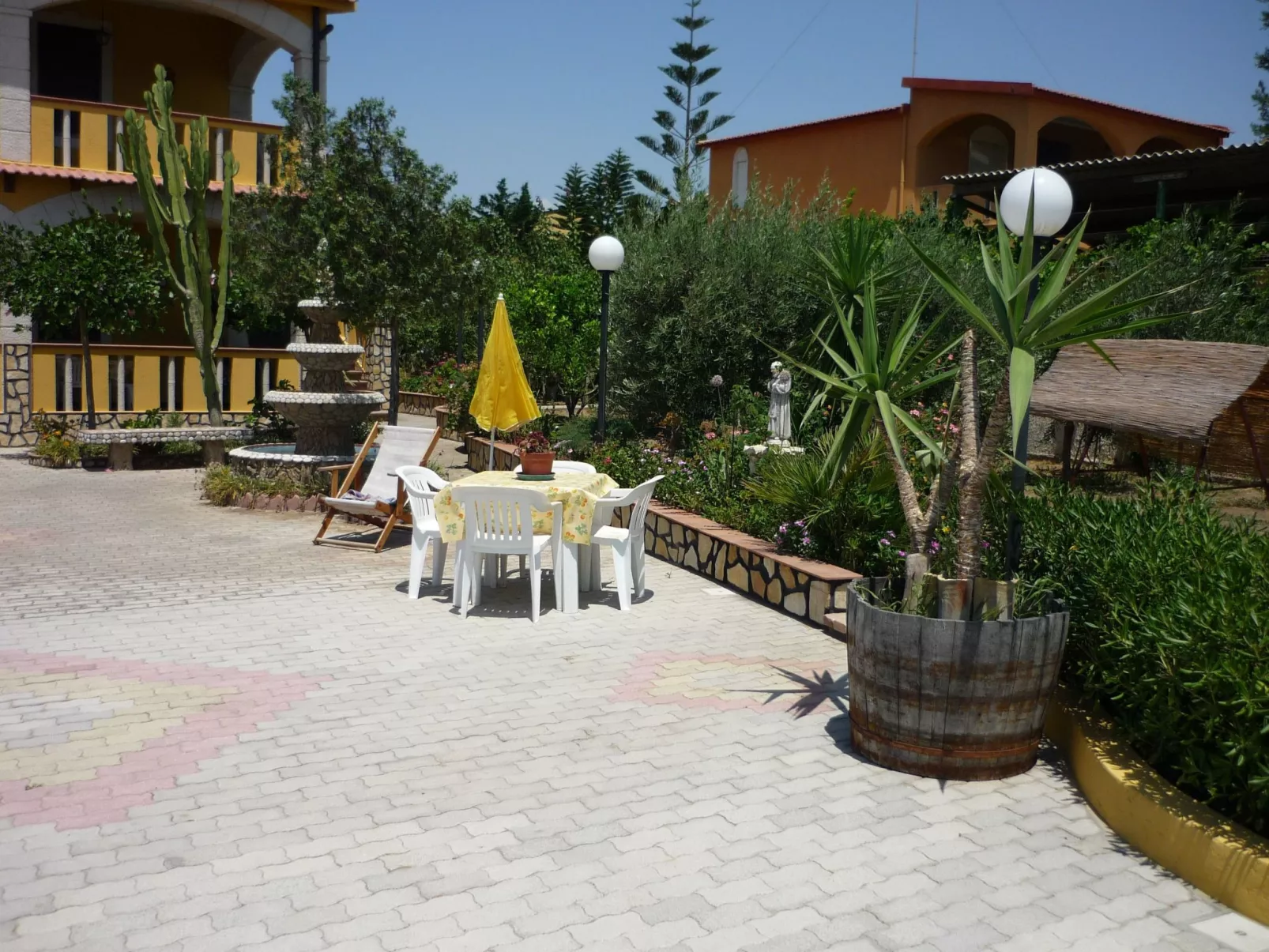 Haus in Licata mit Grill, Garten und Terrasse-Image-tags.info