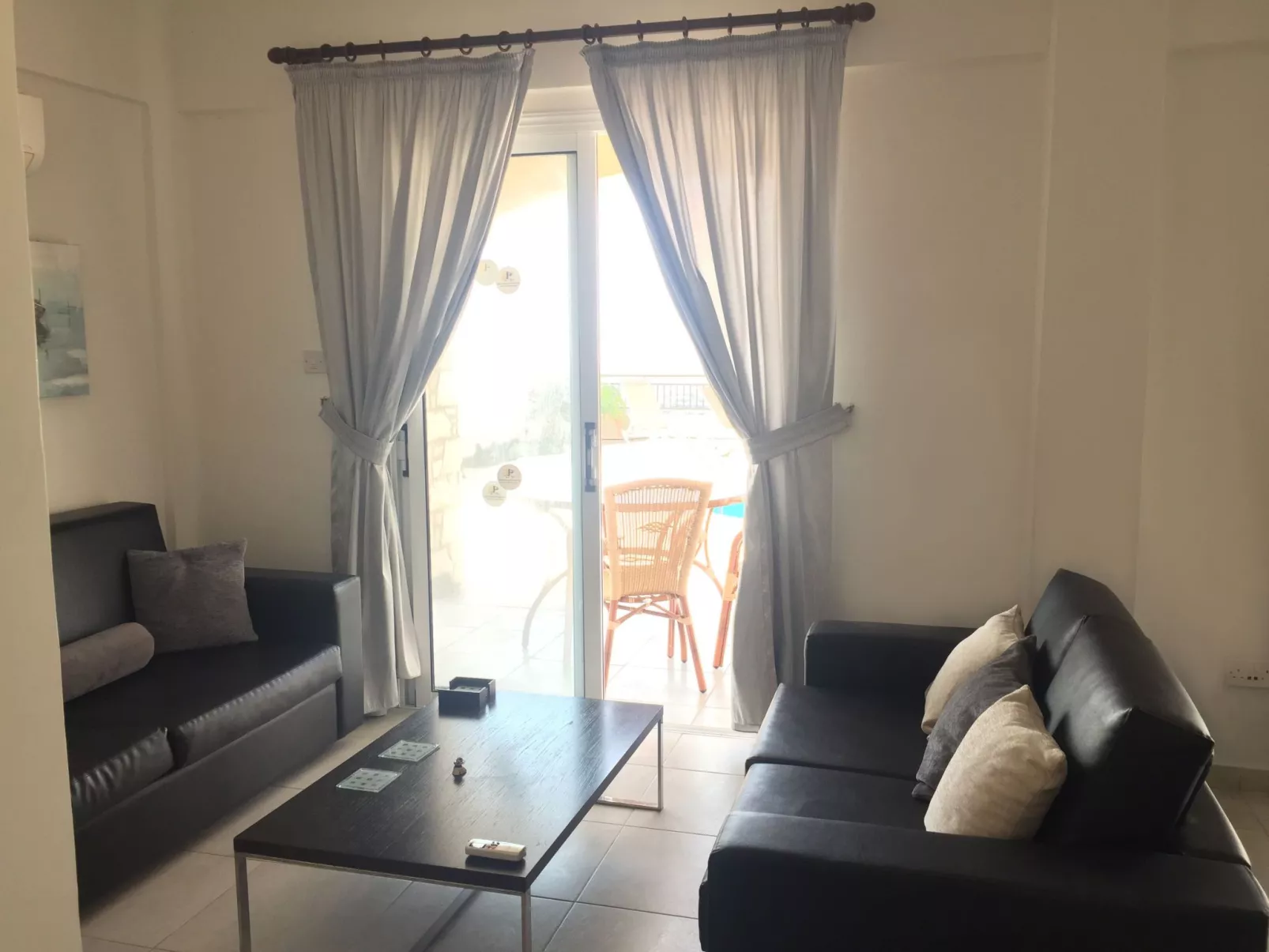 Modernes Ferienhaus mit Pool in Tremithousa-Binnen