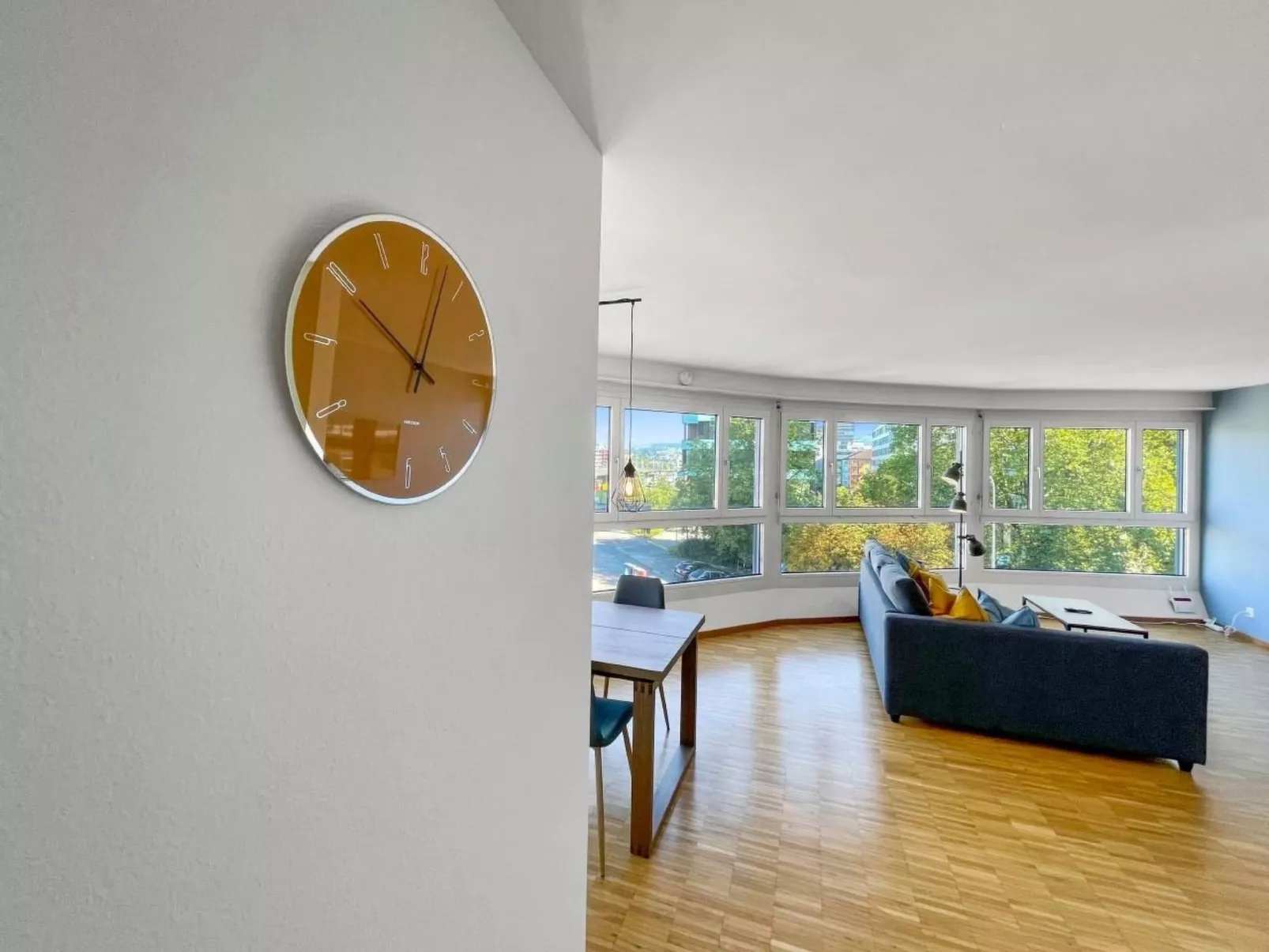 ARISER Zug Central Business Apartment-Binnen