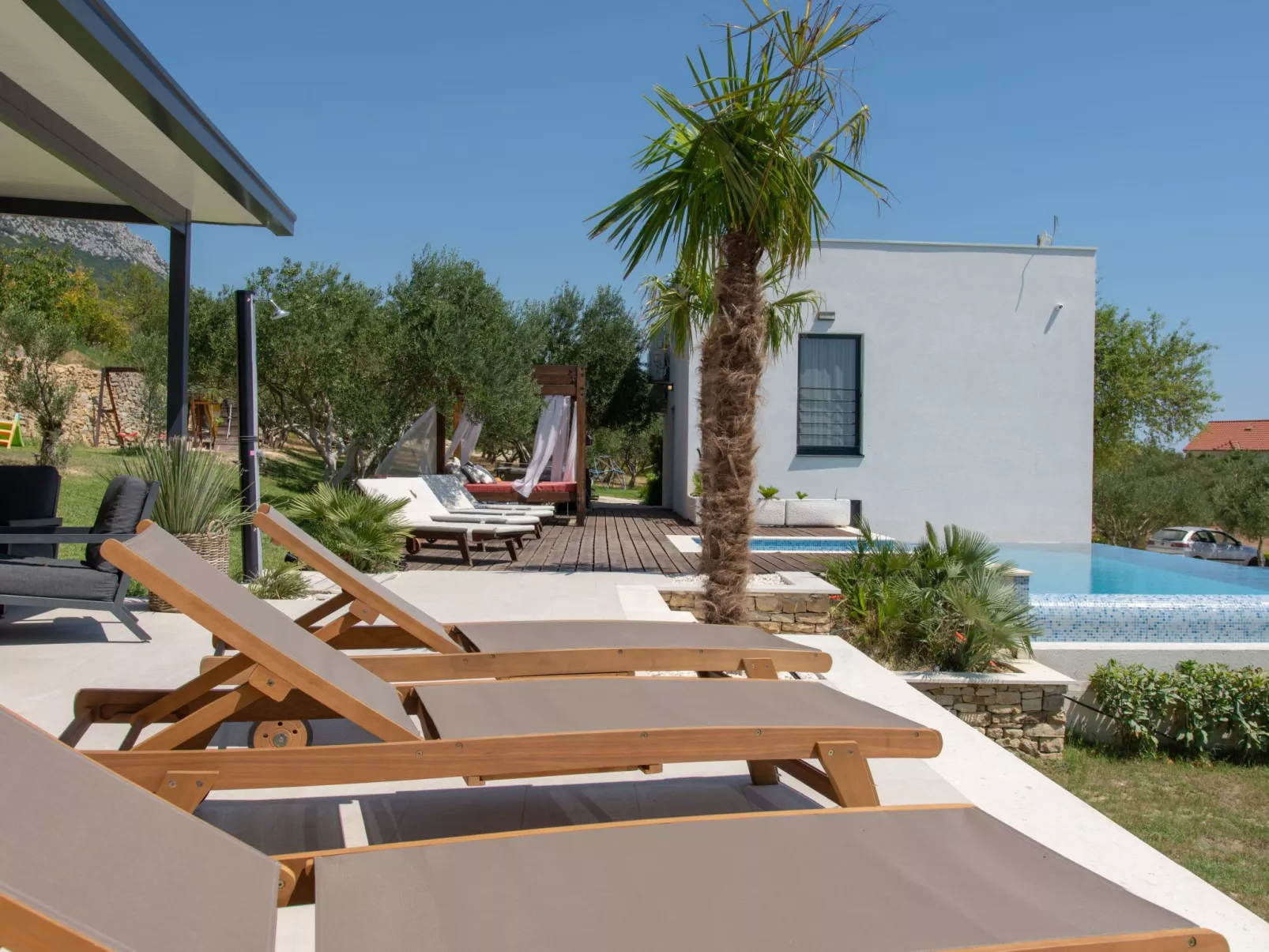 Haus für 9 Personen und 1 Kind in Kastel Luksic-Buiten