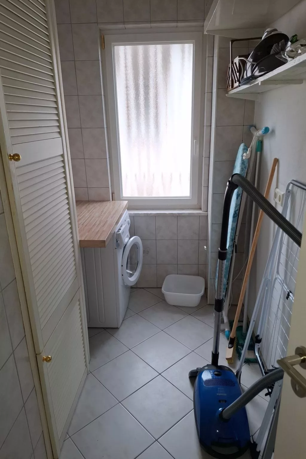 Private Ferienwohnung in Nordenham, großer Balkon-Binnen