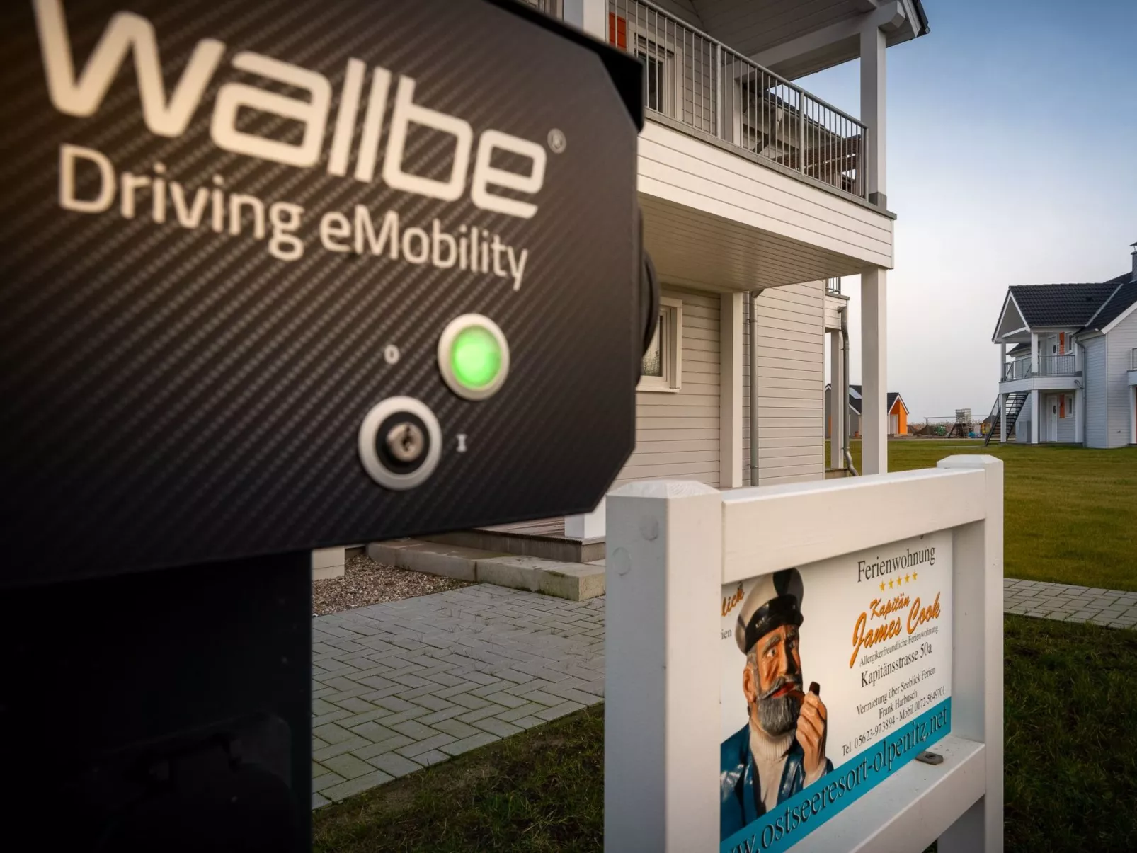 Fewo Kapitän James Cook, E-Ladesäule, Wasserbett-Image-tags.info