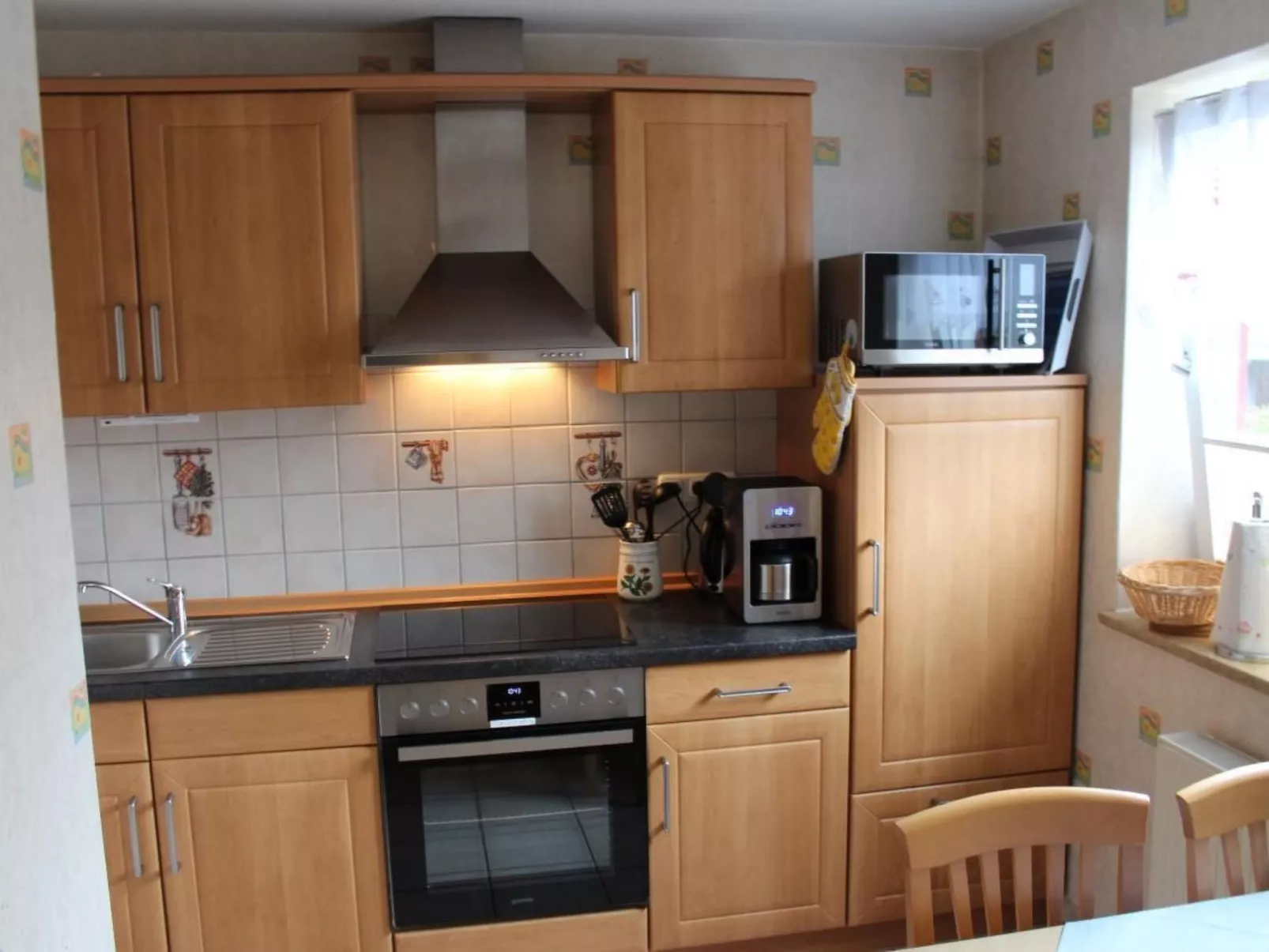 Appartement mit Garten, Grill und Terrasse-Binnen