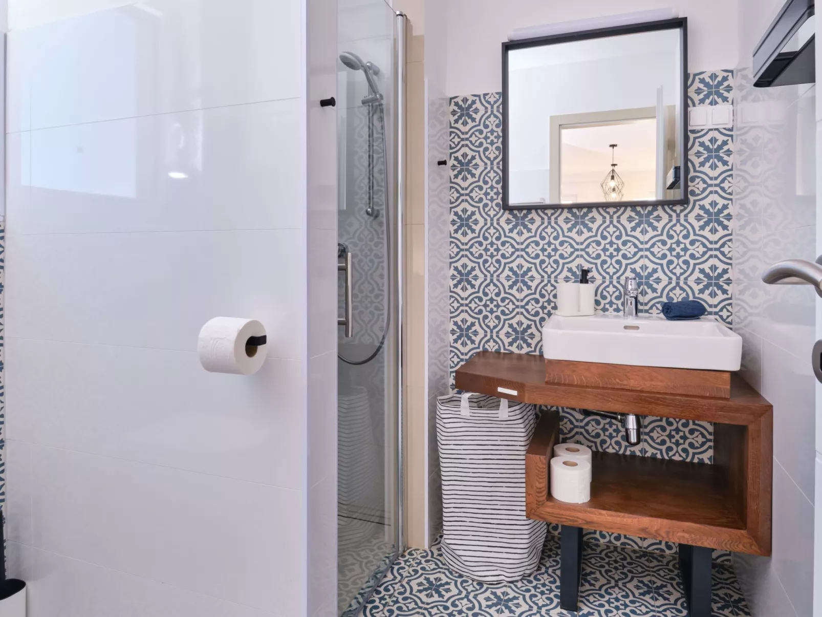 Mea Cres Meer Villa-Binnen